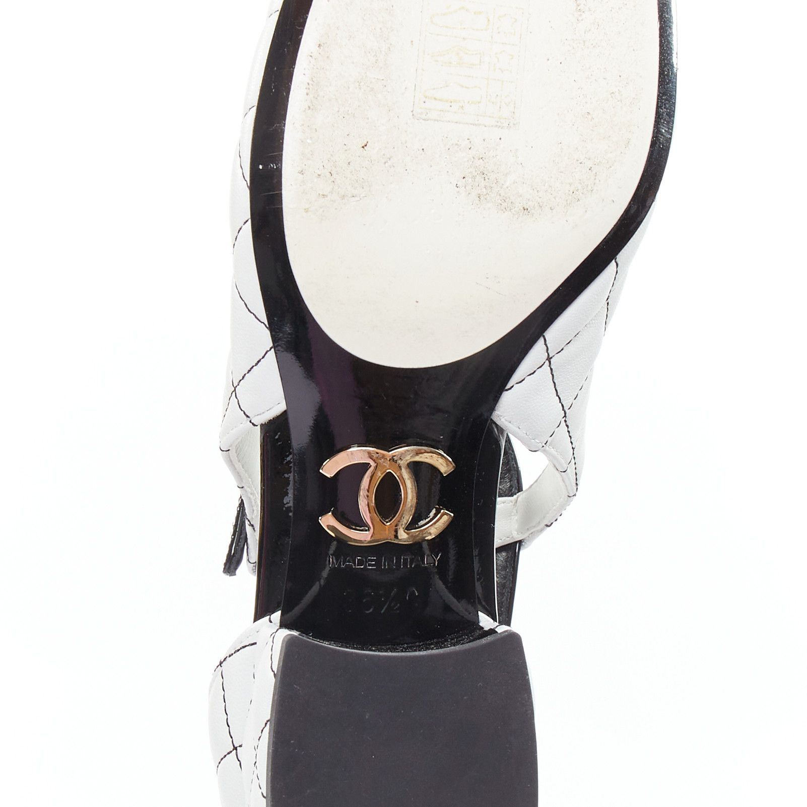 Chanel CHANEL 2022 black white quilted topstitch patent cap toe maryjane heels EU36.5 Size US 6.5 / IT 36.5 - 10 Thumbnail