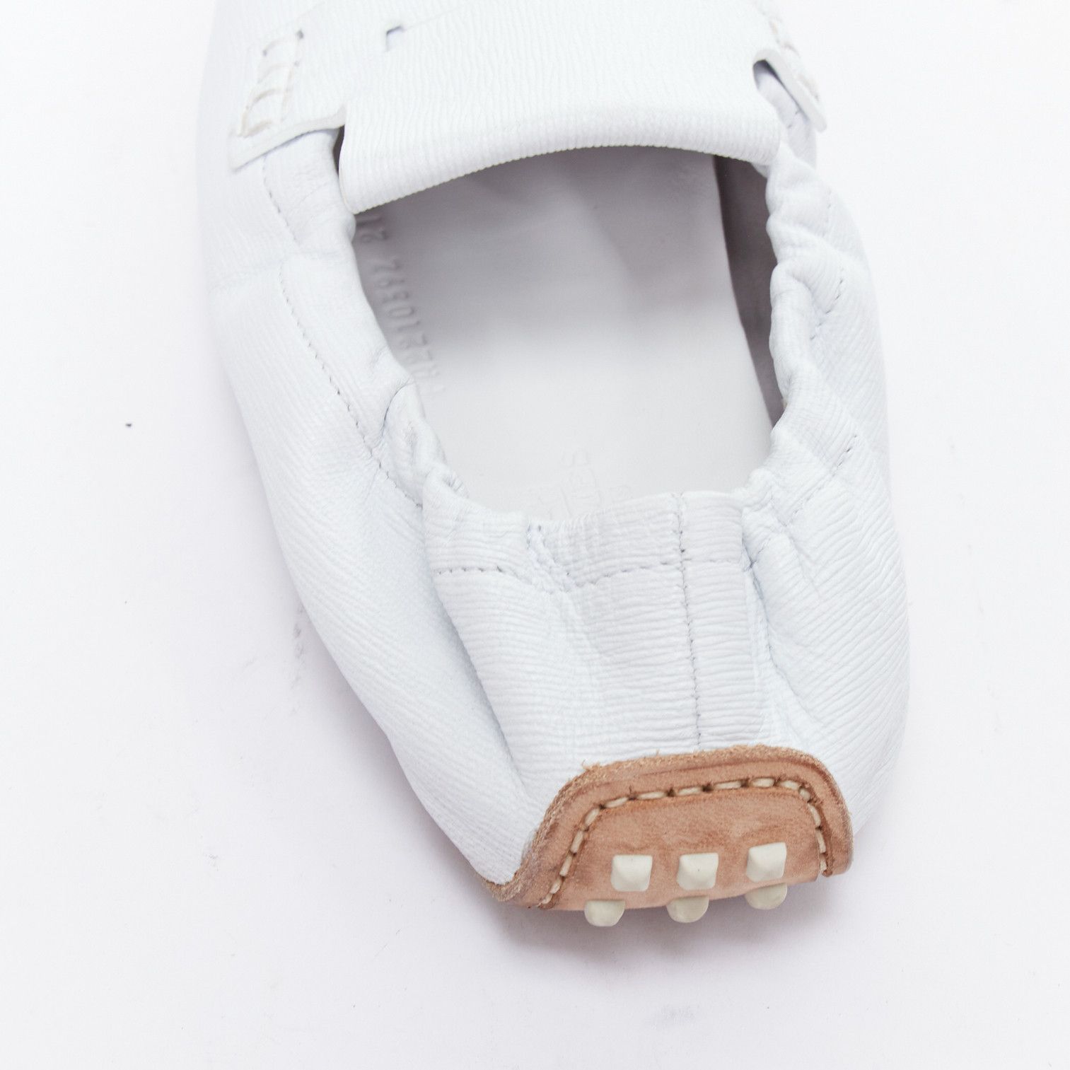 Hermes HERMES Echo Mocassins white leather cream studded back driving loafers EU37 Size US 7 / IT 37 - 8 Thumbnail