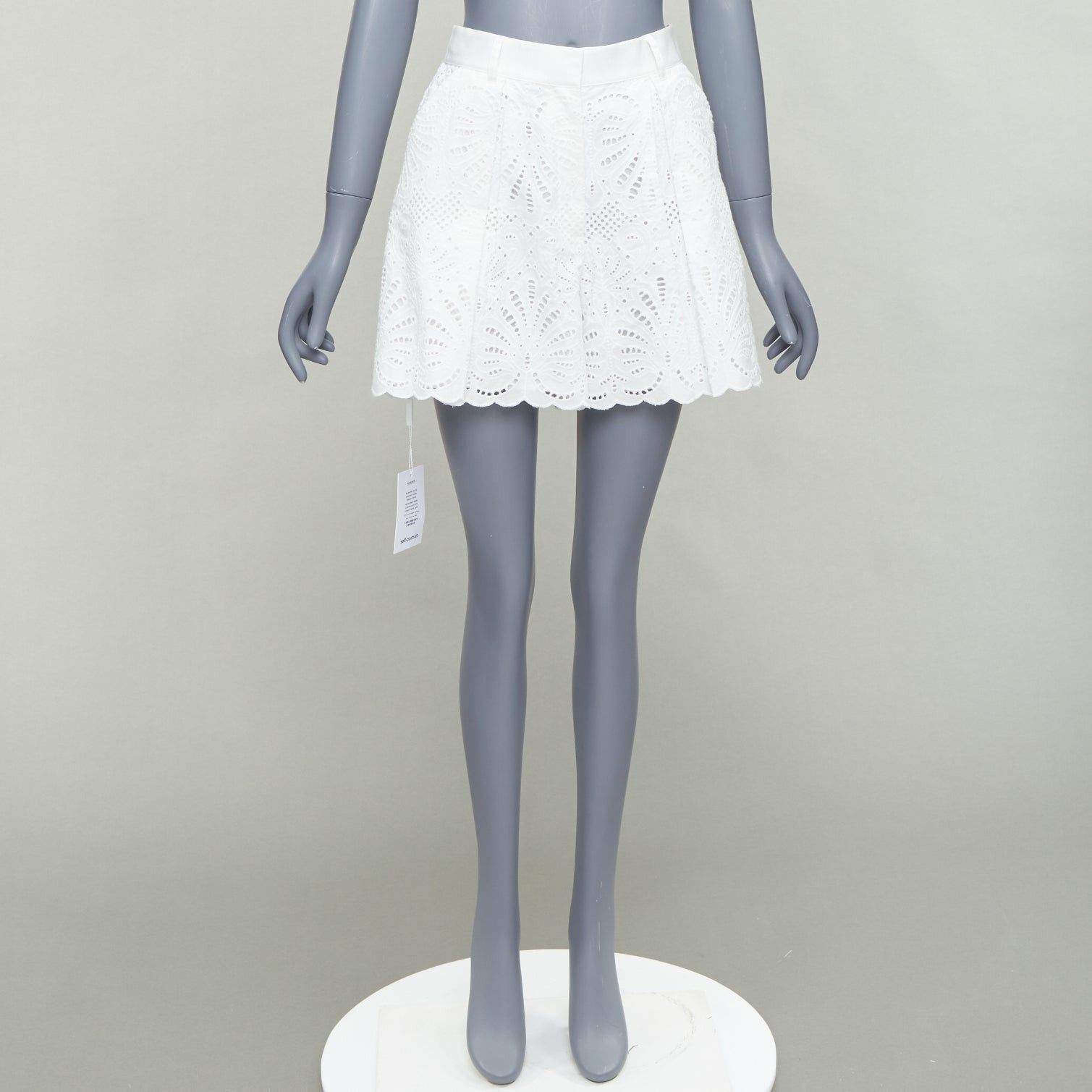 Self-Portrait SELF PORTRAIT 2024 white floral anglais wide high waist shorts UK6 XS Size 24" / US 00 / IT 34 - 9 Thumbnail