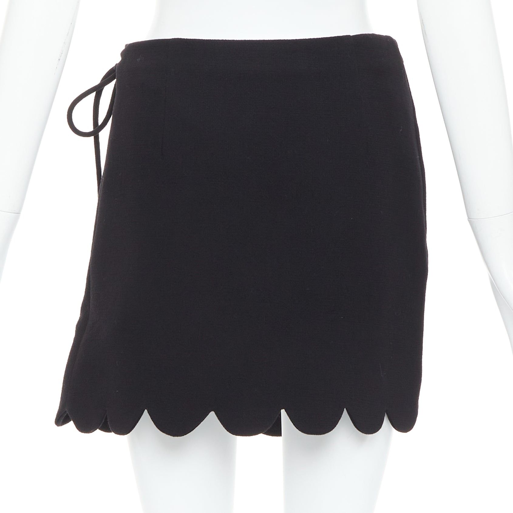 MACH & MACH MACH & MACH 2022 100% wool black scalloped bow wrap skirt FR36 XS Size 27" / US 4 / IT 40 - 5 Thumbnail