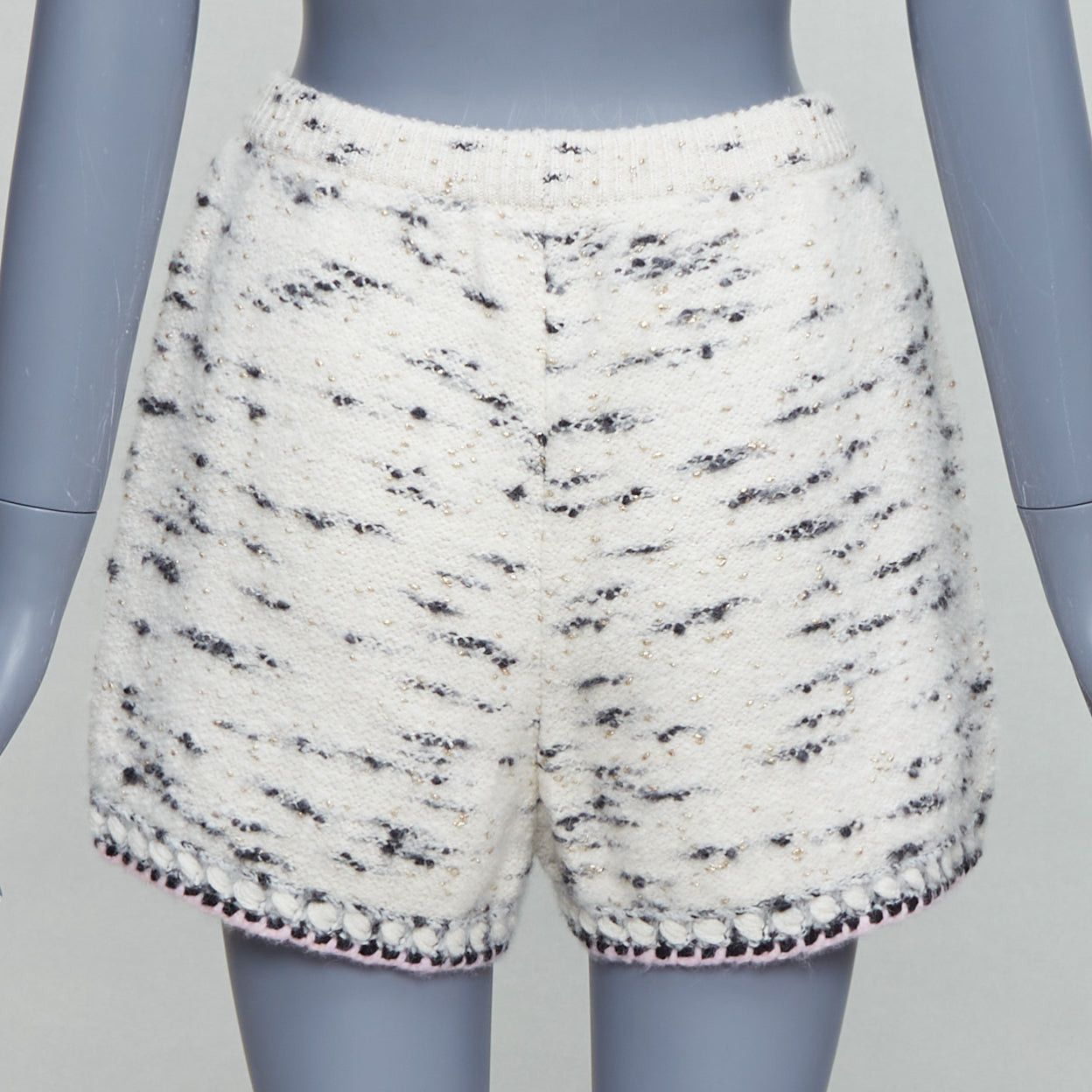 Chanel CHANEL 21A Runway cream cashmere wool tweed trim boucle knit shorts FR40 L Size 30" / US 8 / IT 44 - 5 Thumbnail