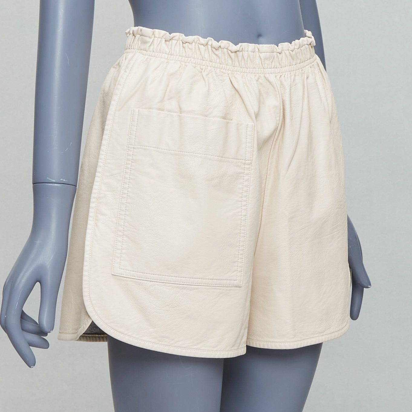 Stella McCartney STELLA MCCARTNEY Skin Free Skin beige faux leather pocketed shorts IT38 XS Size 26" / US 2 / IT 38 - 3 Thumbnail