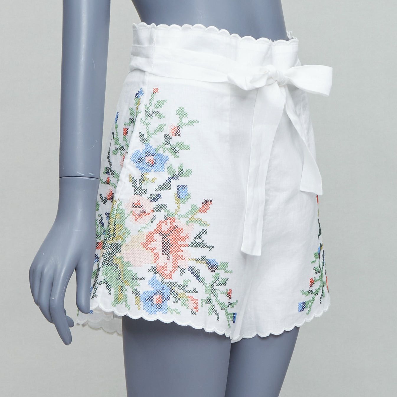 Zimmermann ZIMMERMANN Juliette white linen floral embroidery belted shorts US2 XXS Size 28" / US 6 / IT 42 - 3 Thumbnail