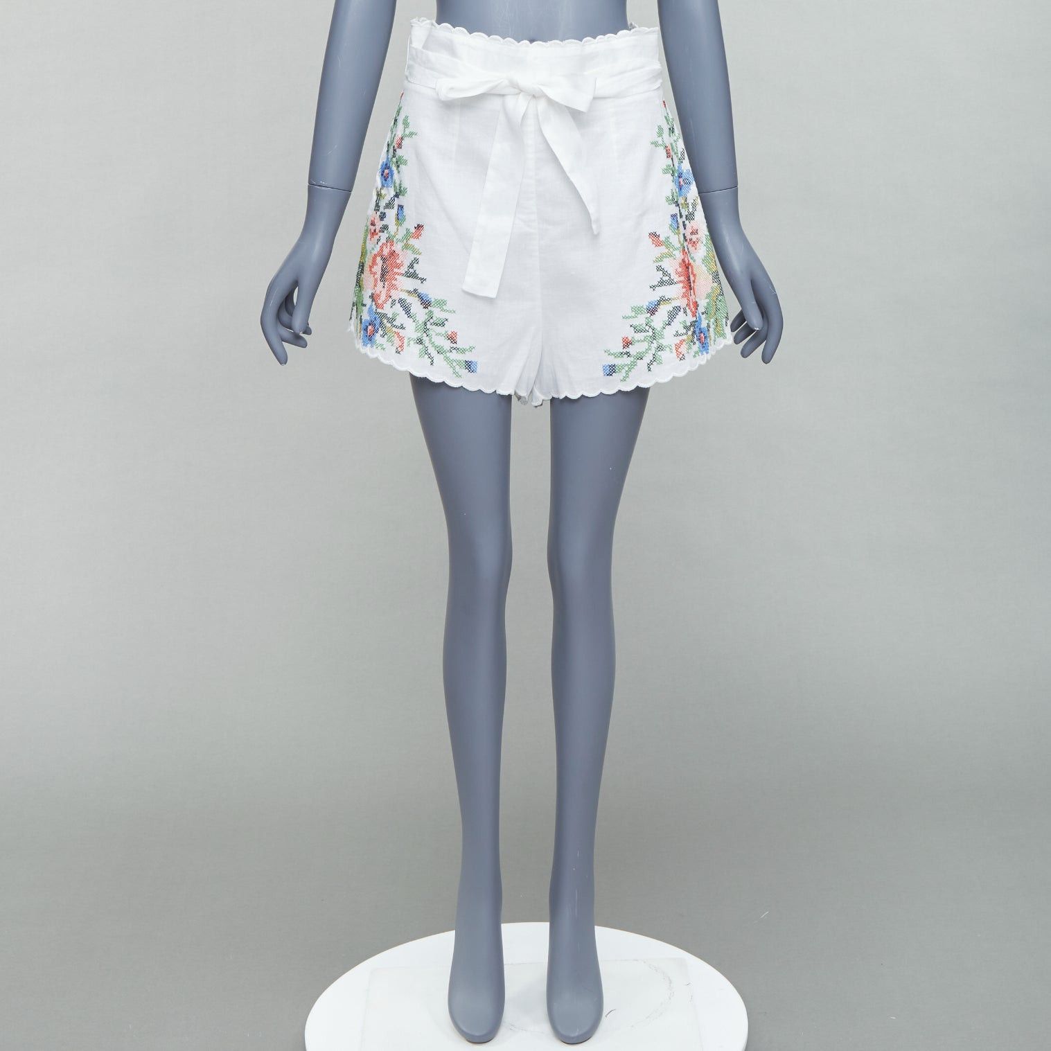 Zimmermann ZIMMERMANN Juliette white linen floral embroidery belted shorts US2 XXS Size 28" / US 6 / IT 42 - 9 Thumbnail