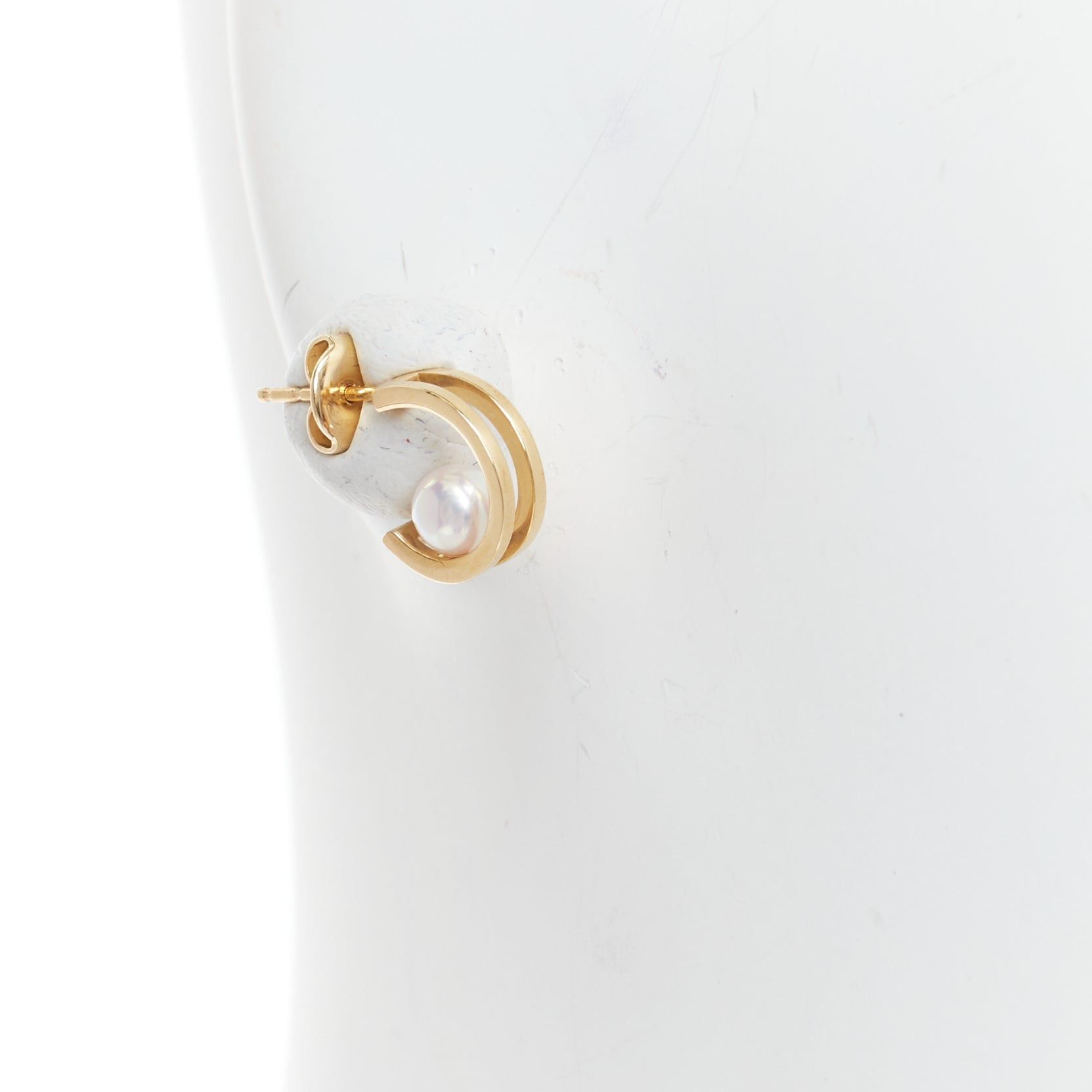 Mikimoto MIKIMOTO 18K yellow gold Akoya Pearl double hoop pin earring Pair Size ONE SIZE - 2 Thumbnail