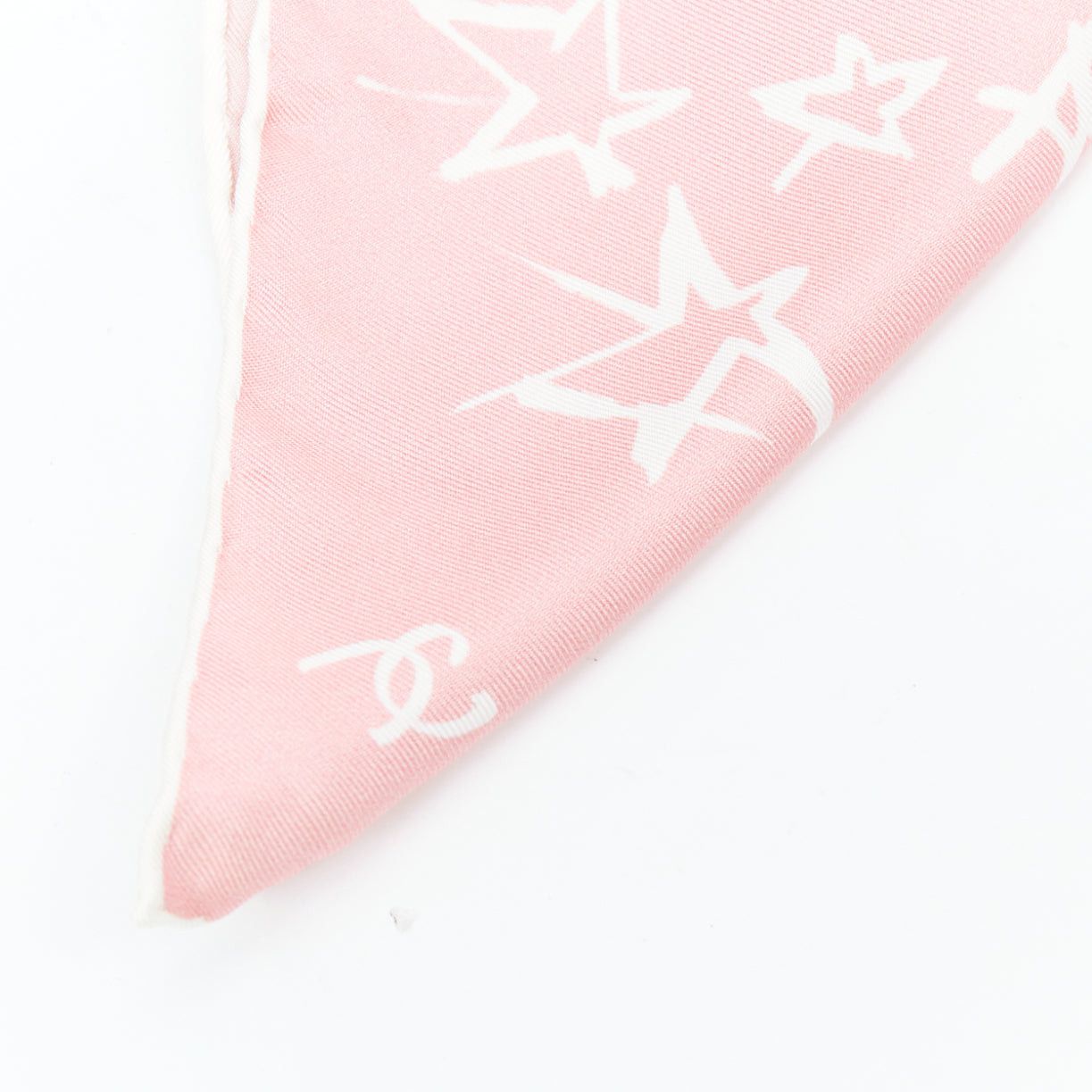 Chanel CHANEL 2022 100% silk pink white CC star print hair ribbon scrunchie Size ONE SIZE - 3 Thumbnail