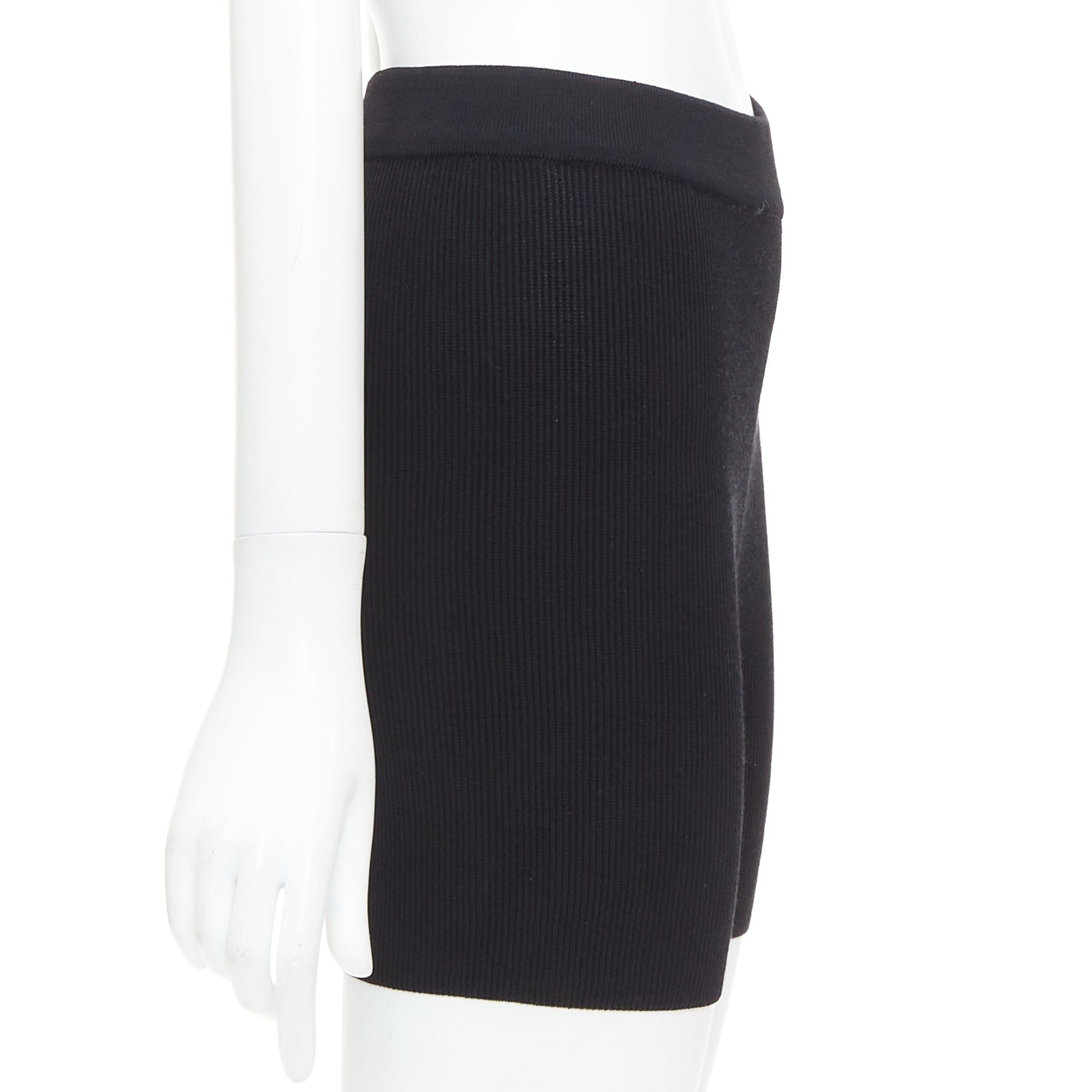 Jacquemus JACQUEMUS black viscose blend minimal knitted cyclist shorts FR36 S Size 27" / US 4 / IT 40 - 4 Thumbnail