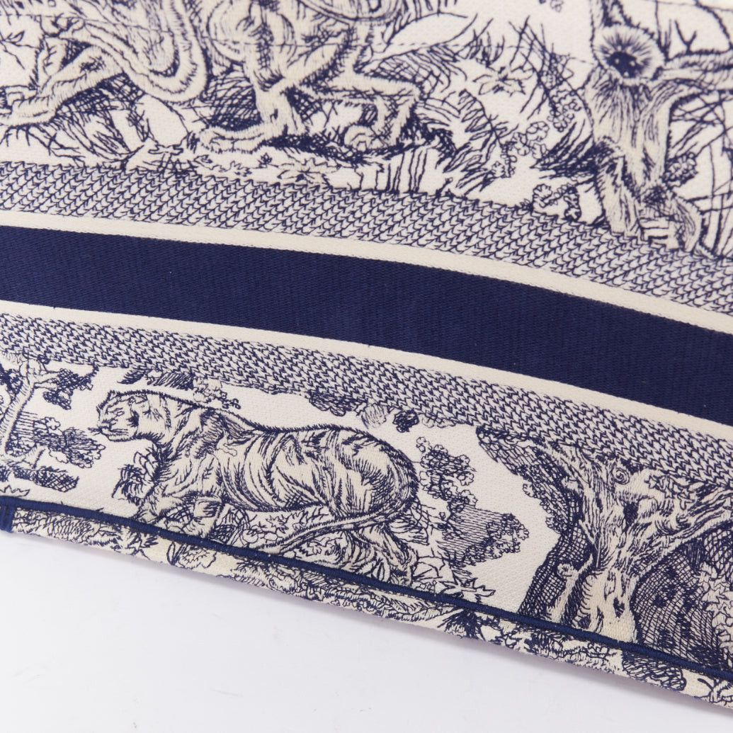 Dior CHRISTIAN DIOR Book Tote navy cream Toile de Jouy canvas bag Size ONE SIZE - 8 Thumbnail