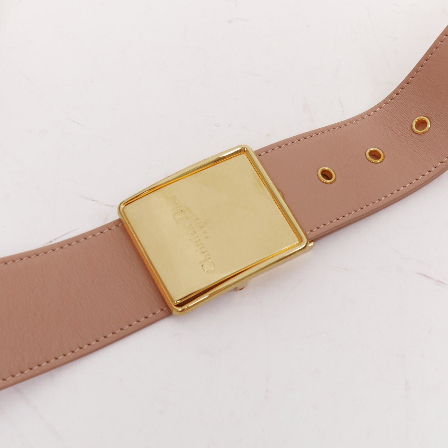 Dior CHRISTIAN DIOR 30 Montaigne Box Mini nude leather gold CD buckle crossbody bag Size ONE SIZE - 8 Thumbnail