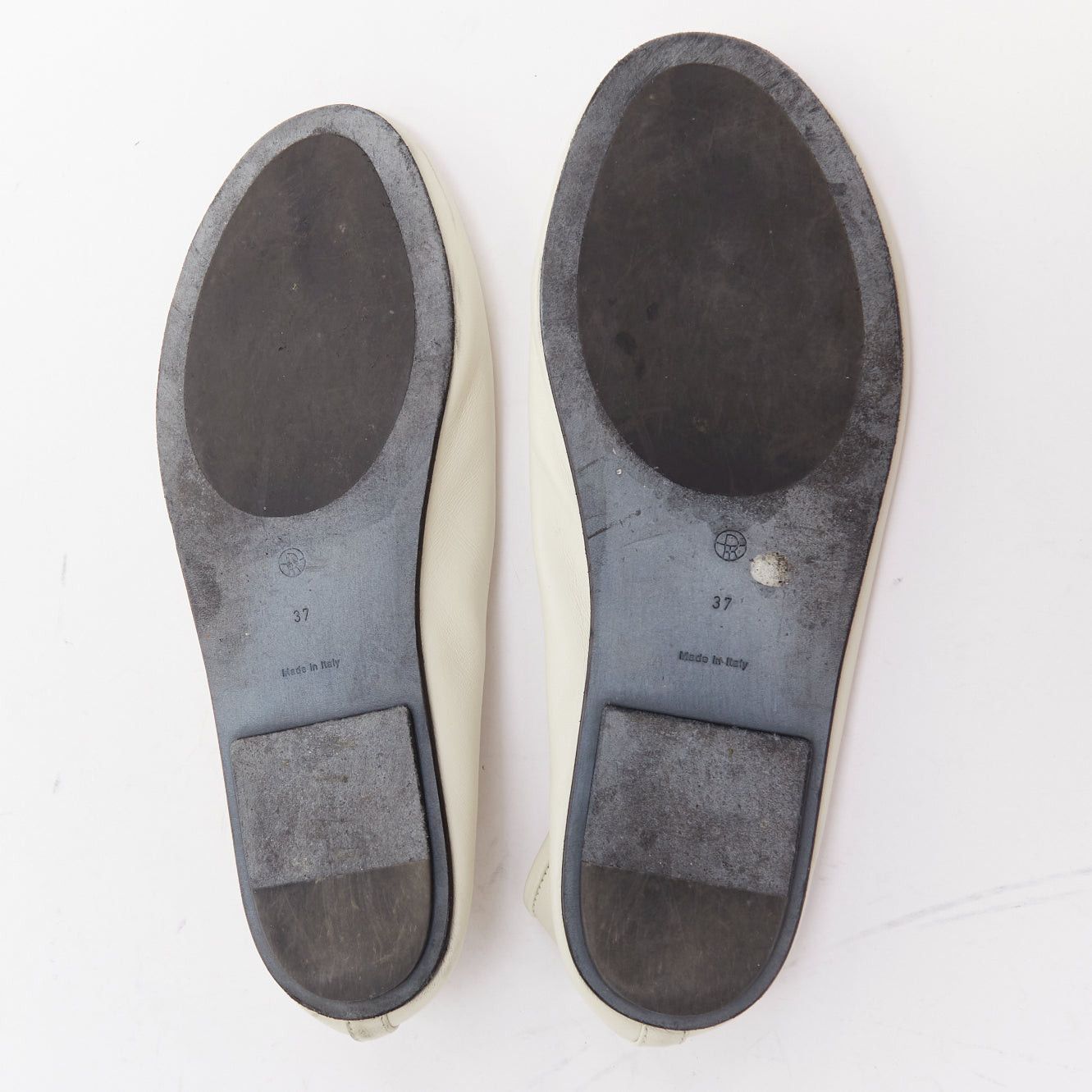 The Row THE ROW off white nappa calfskin leather black elastic ballerina flats EU37 Size US 7 / IT 37 - 10 Thumbnail