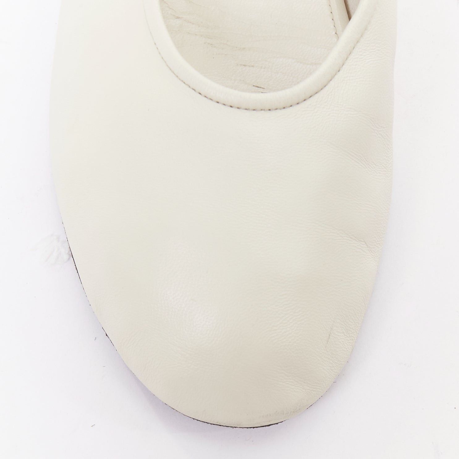 The Row THE ROW off white nappa calfskin leather black elastic ballerina flats EU37 Size US 7 / IT 37 - 6 Thumbnail