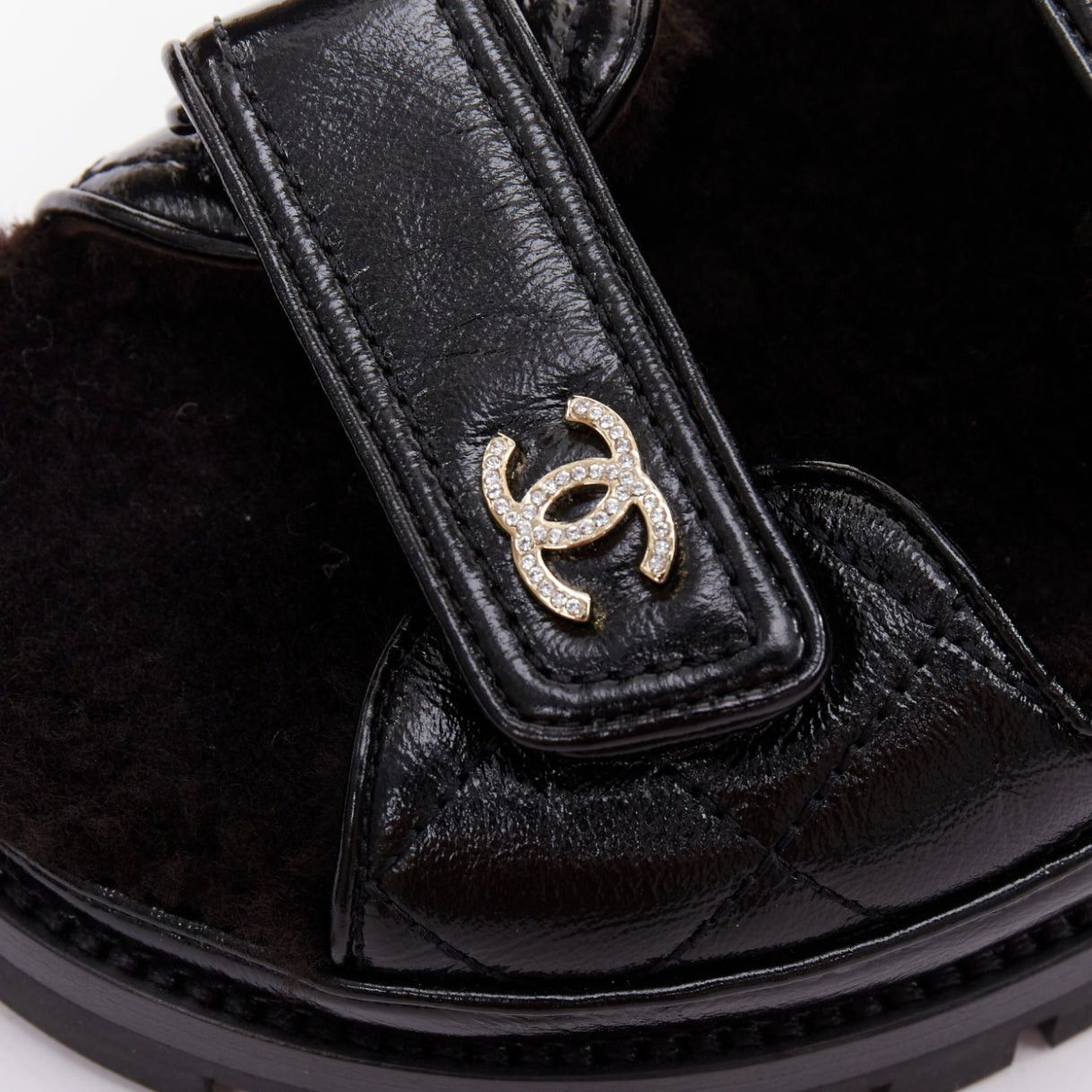 Chanel CHANEL 2023 black laminated lambskin shearling crystal CC dad sandals EU37 Size US 7 / IT 37 - 7 Thumbnail