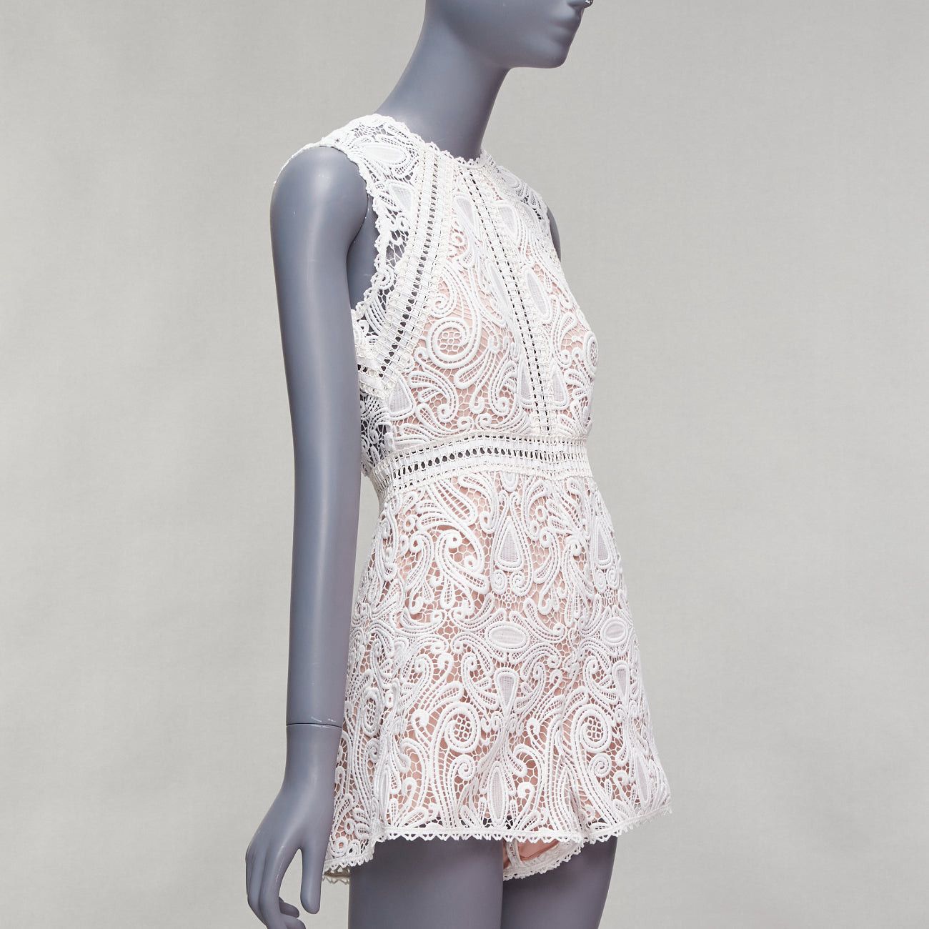 ALEXIS ALEXIS Makenna white paisley lace nude eyelet trim bridal playsuit romper S Size 27" / US 4 / IT 40 - 3 Thumbnail