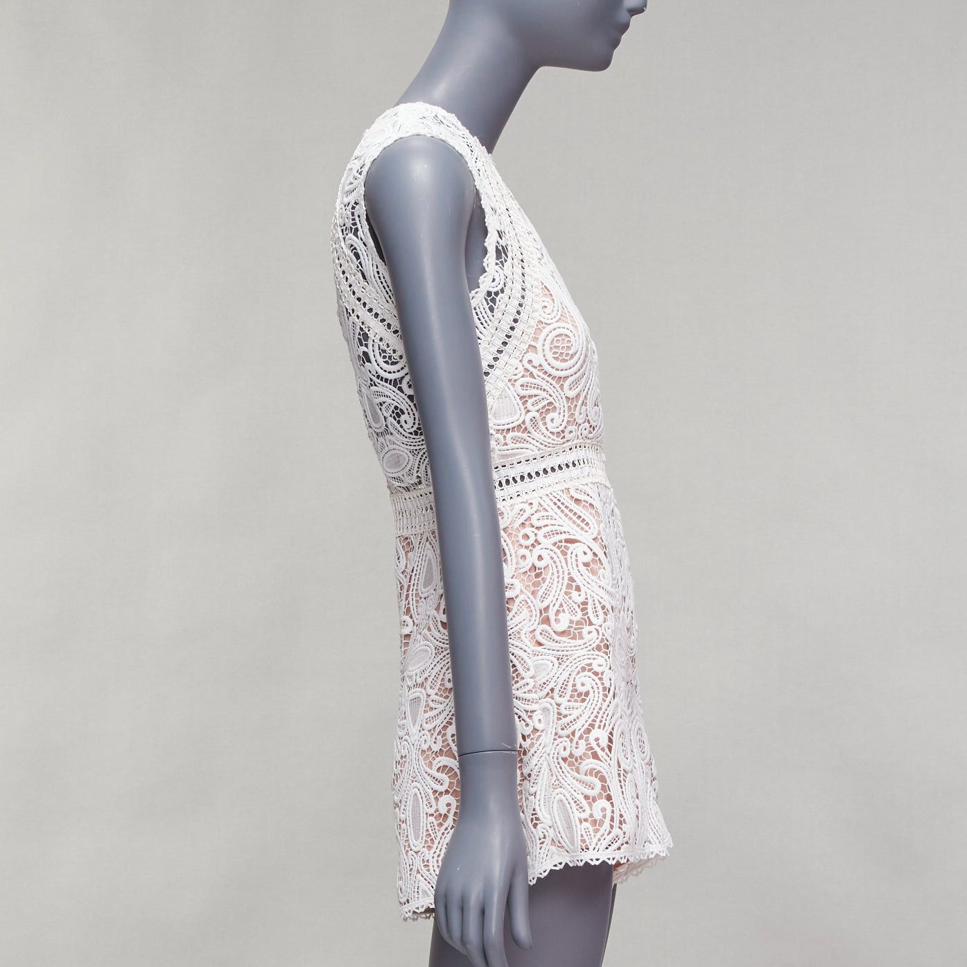 ALEXIS ALEXIS Makenna white paisley lace nude eyelet trim bridal playsuit romper S Size 27" / US 4 / IT 40 - 4 Thumbnail