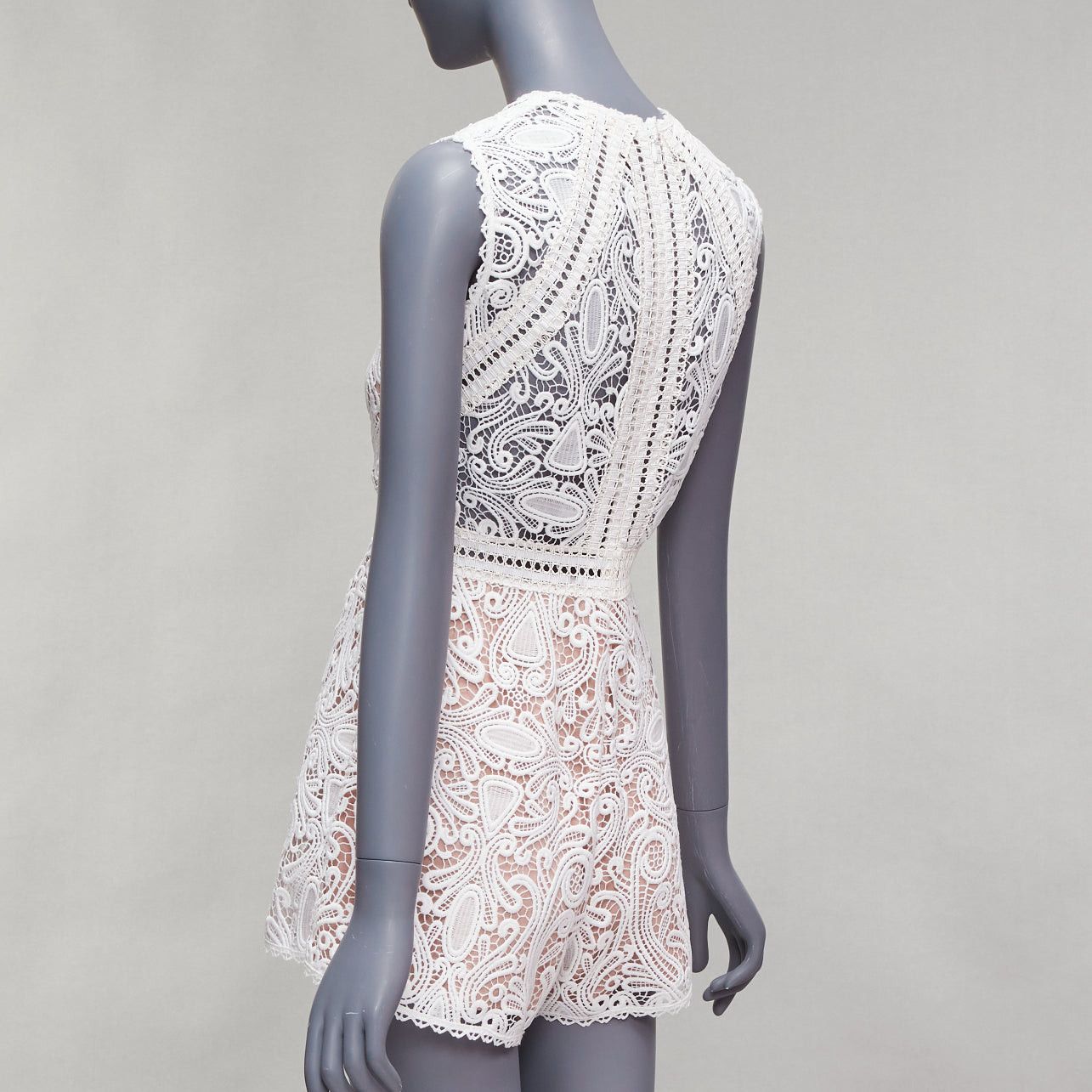 ALEXIS ALEXIS Makenna white paisley lace nude eyelet trim bridal playsuit romper S Size 27" / US 4 / IT 40 - 6 Thumbnail