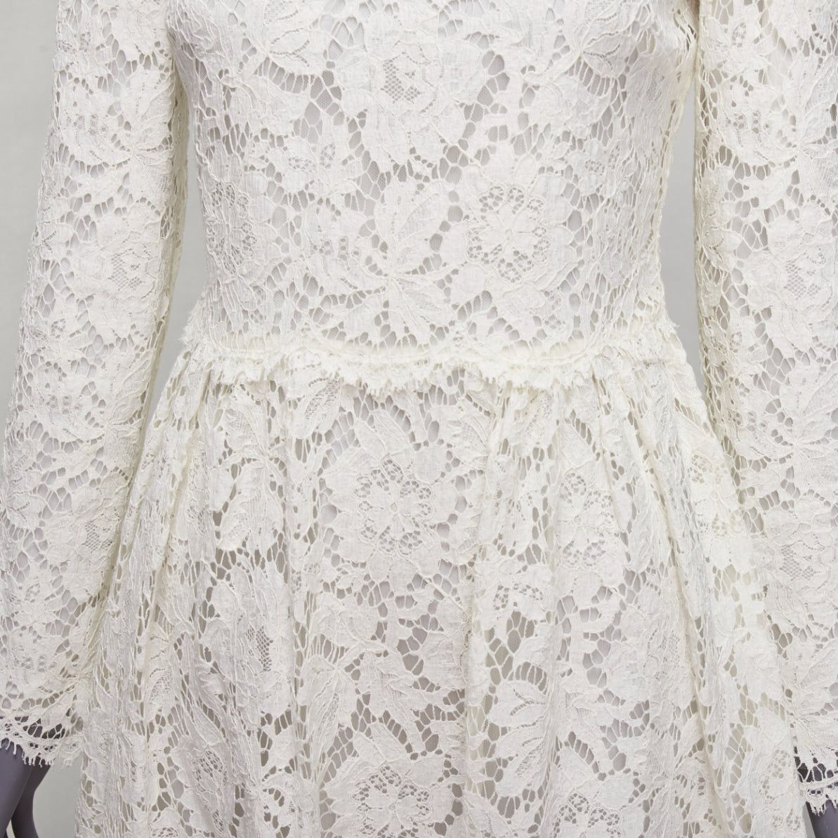 Valentino VALENTINO gold sequin embroidered collar cream lace bridal dress Size M / US 6-8 / IT 42-44 - 7 Thumbnail