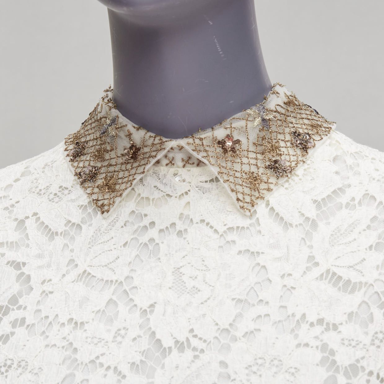 Valentino VALENTINO gold sequin embroidered collar cream lace bridal dress Size M / US 6-8 / IT 42-44 - 2 Thumbnail