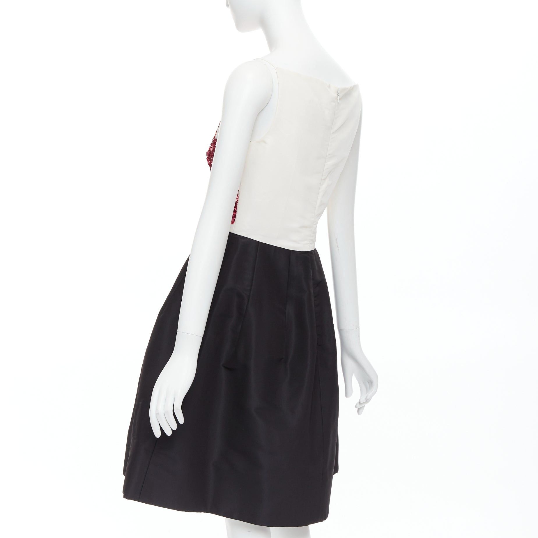 Oscar De La Renta OSCAR DE LA RENTA 2018 cream black silk pink sequined bodice flared dress US4 S Size M / US 6-8 / IT 42-44 - 6 Thumbnail