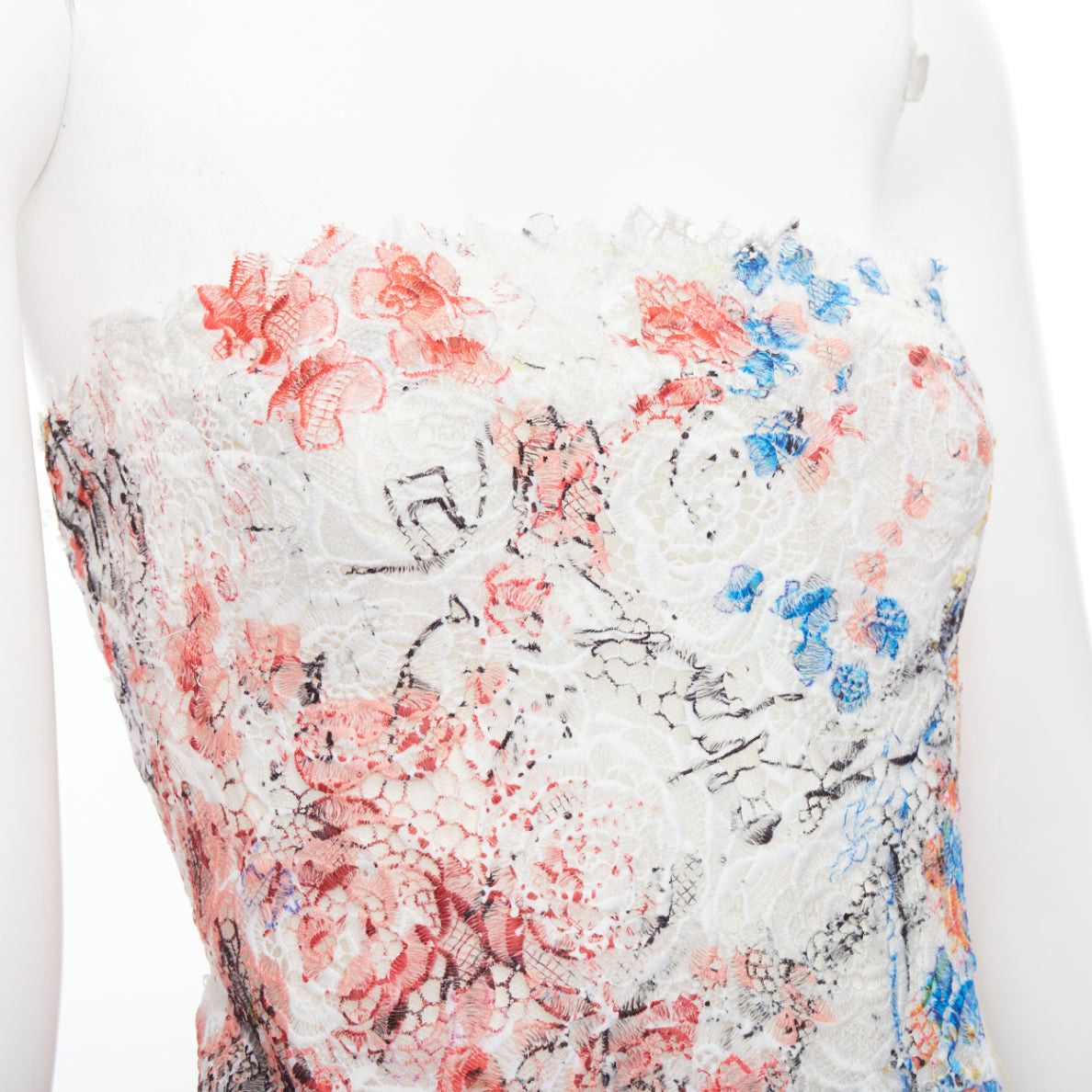 Monique Lhuillier MONIQUE LHUILLIER Runway scribble print lace lace strapless midi dress US8 M Size M / US 6-8 / IT 42-44 - 2 Thumbnail