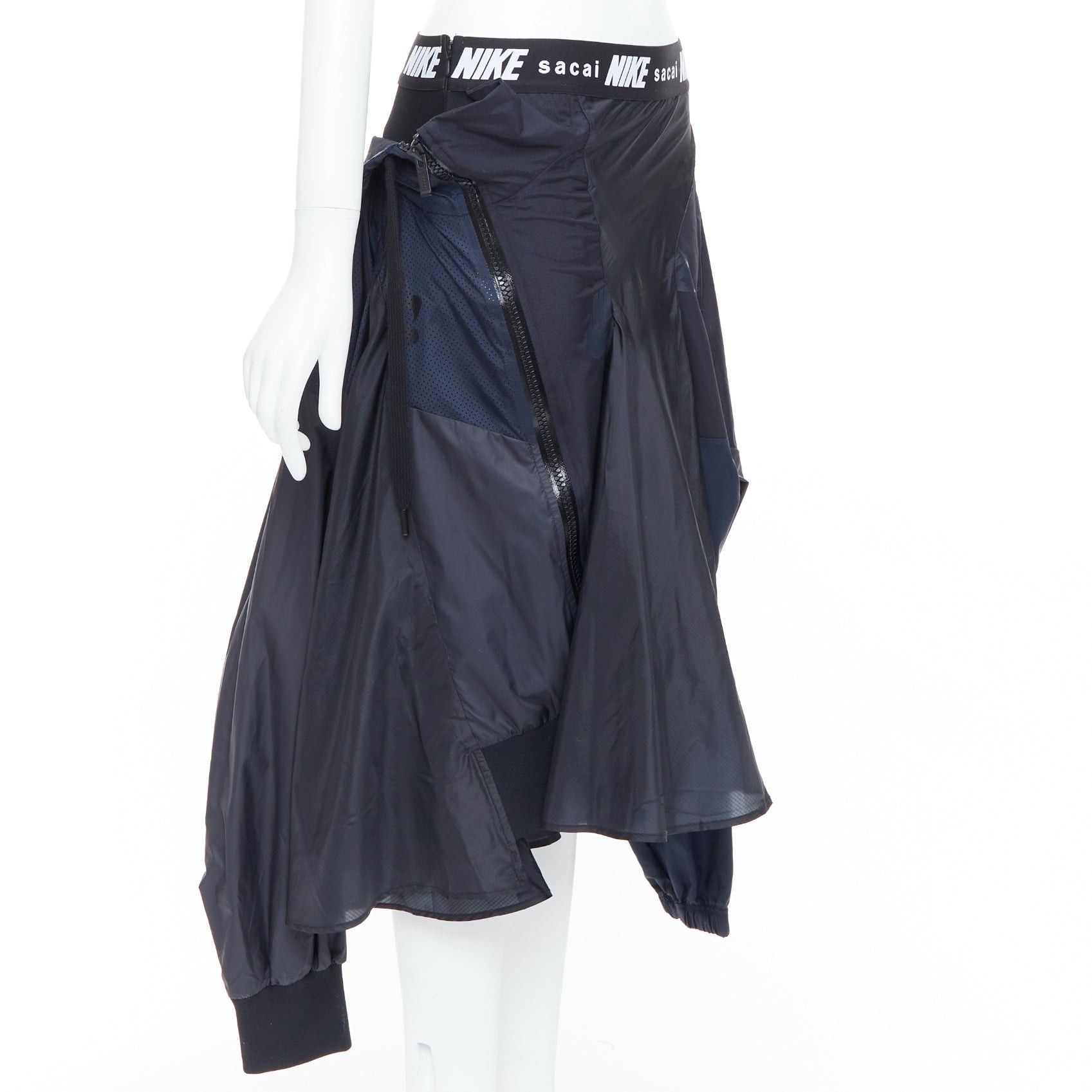 Sacai SACAI NIKE black navy nylon deconstructed windbreaker patchwork skirt S Size 27" / US 4 / IT 40 - 3 Thumbnail