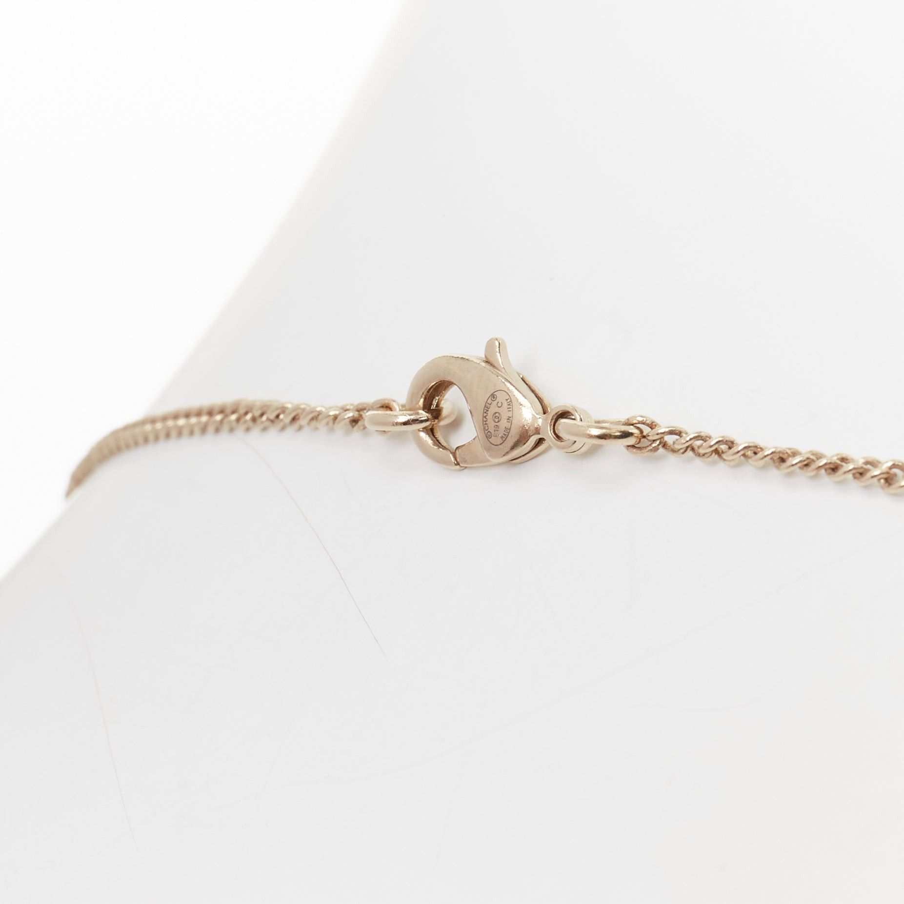Chanel CHANEL 2020 crystal faux pearl pendant CC logo gold chain necklace Size ONE SIZE - 8 Thumbnail