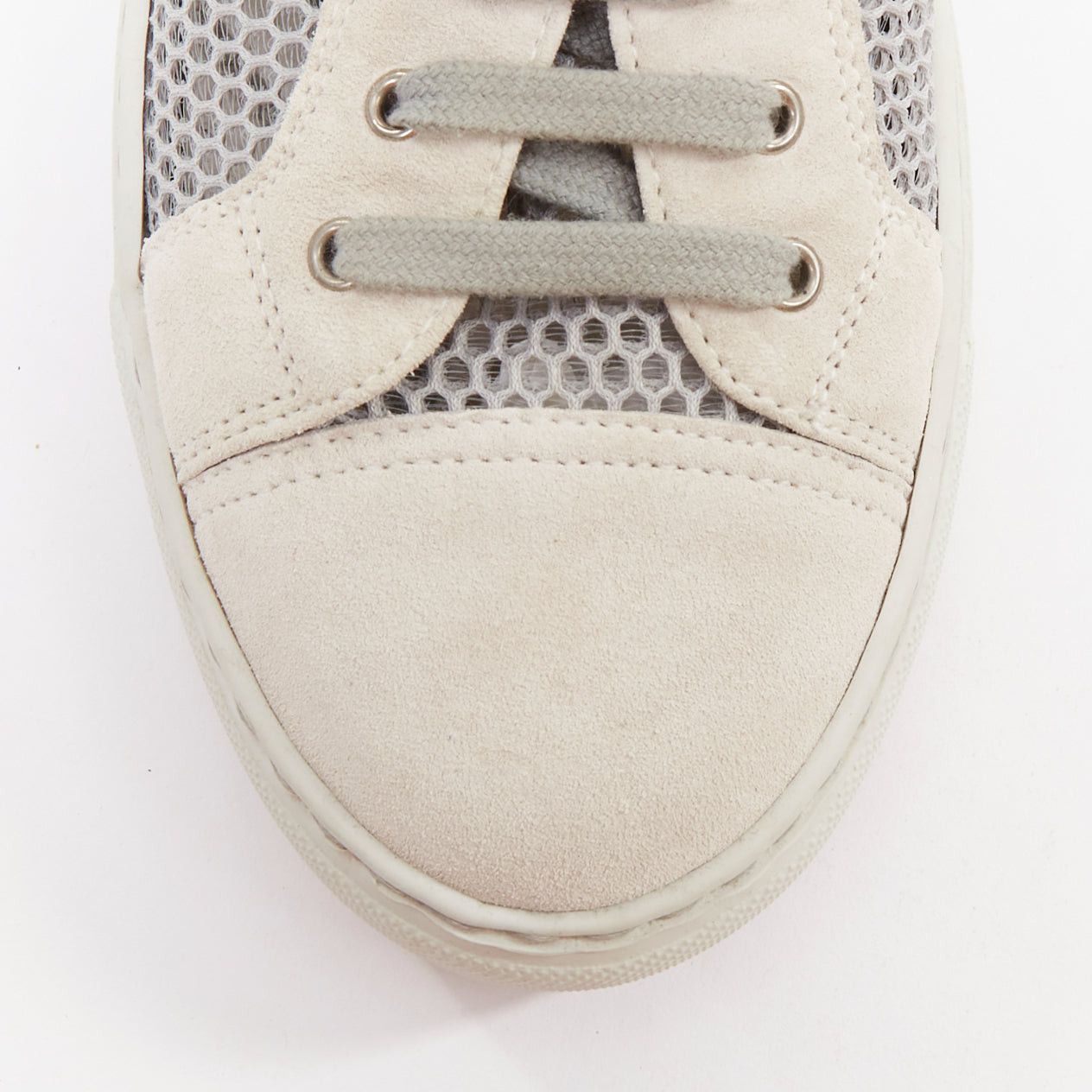 Chanel CHANEL 2015 grey mesh CC logo cream suede panelled sneakers EU36.5 Size US 6.5 / IT 36.5 - 6 Thumbnail