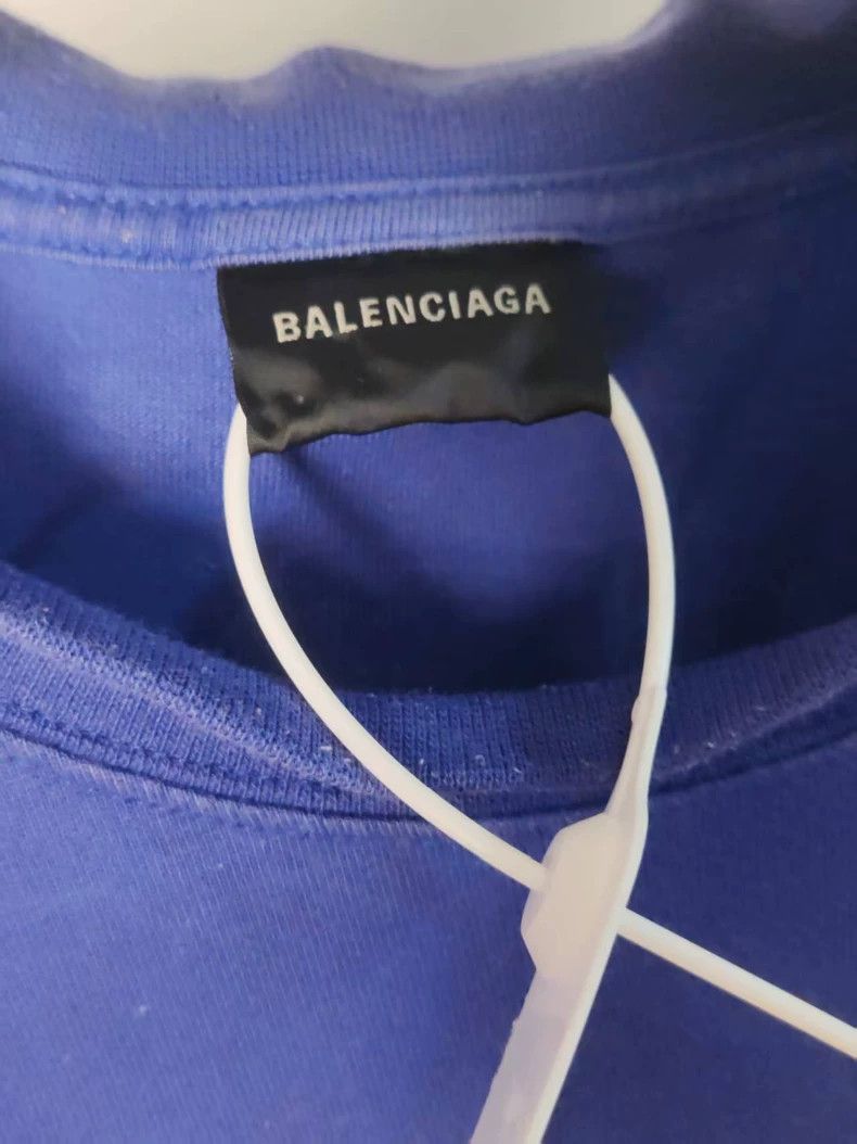Balenciaga Balenciaga Embroidered Logo Short Sleeve - dmc Size US S / EU 44-46 / 1 - 3 Thumbnail