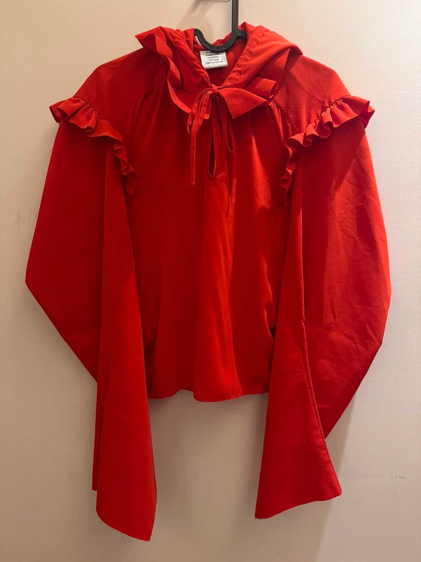 Vetements Vetements Demna Red Top - dmc Size US S / EU 44-46 / 1 - 2 Thumbnail