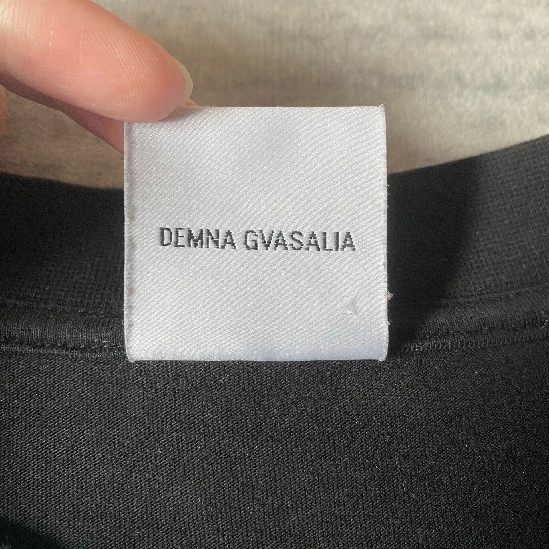 Vetements Vetements 19ss Black Blue Split T-shirt - dmc Size US XS / EU 42 / 0 - 7 Thumbnail