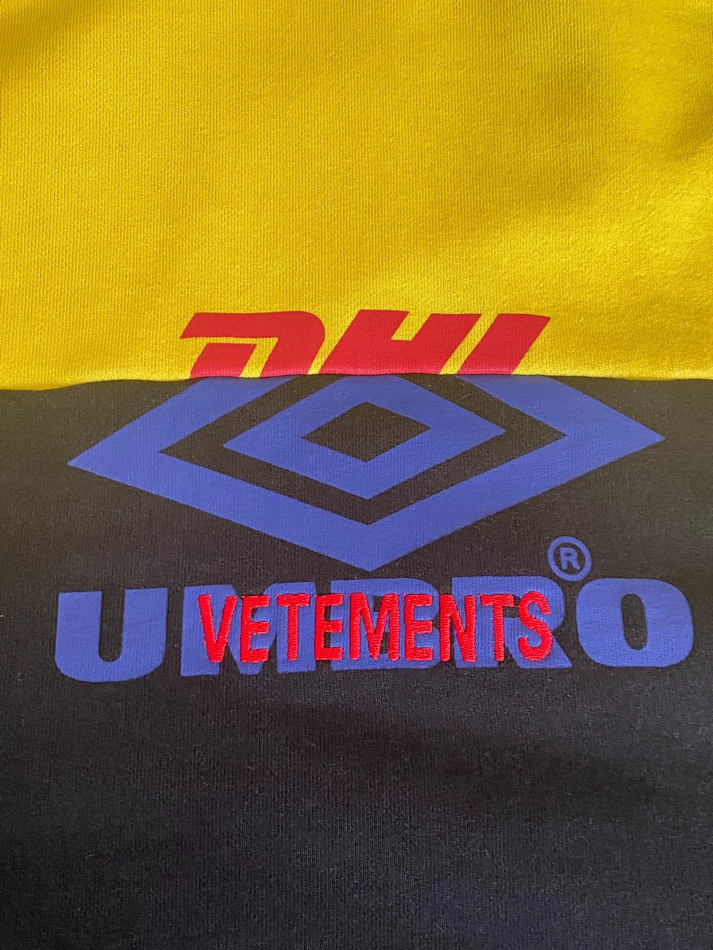 Vetements VETEMENTS X DHL Oversize Sweatshirt S - dmc Size US S / EU 44-46 / 1 - 3 Thumbnail