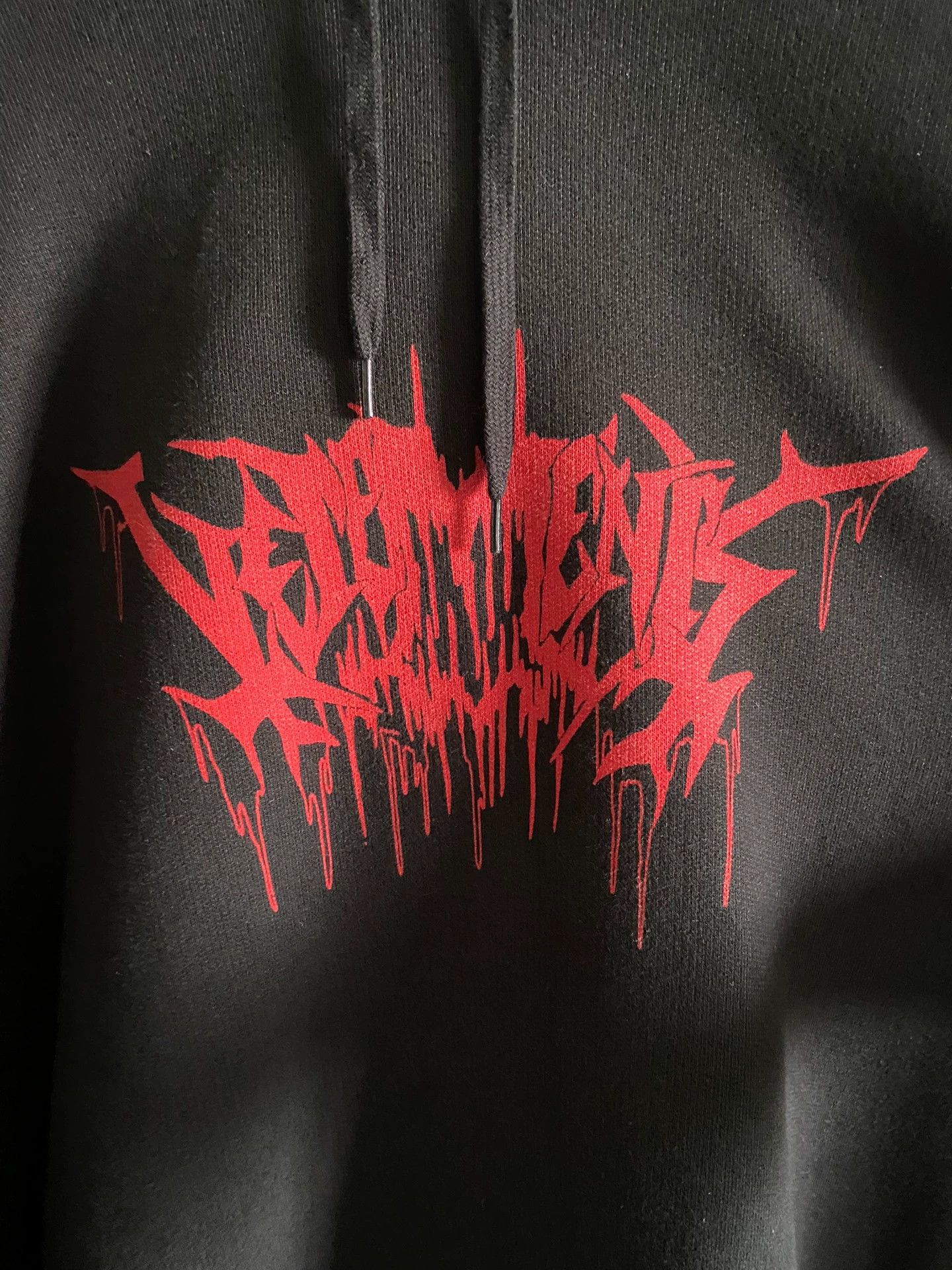 Vetements Vetements 18SS Thick Blood Droplet Sweatshirt - dmc Size US M / EU 48-50 / 2 - 2 Thumbnail