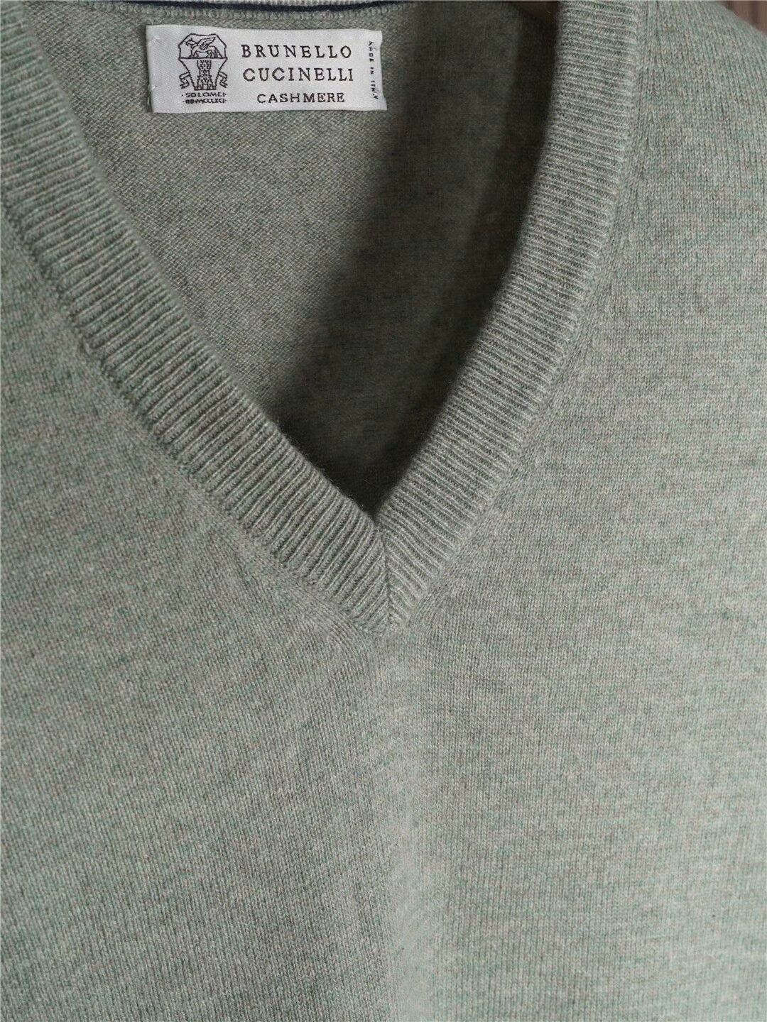 Brunello Cucinelli Brunello Cucinelli Cashmere V-Neck Sweater - dmc Size US M / EU 48-50 / 2 - 4 Thumbnail