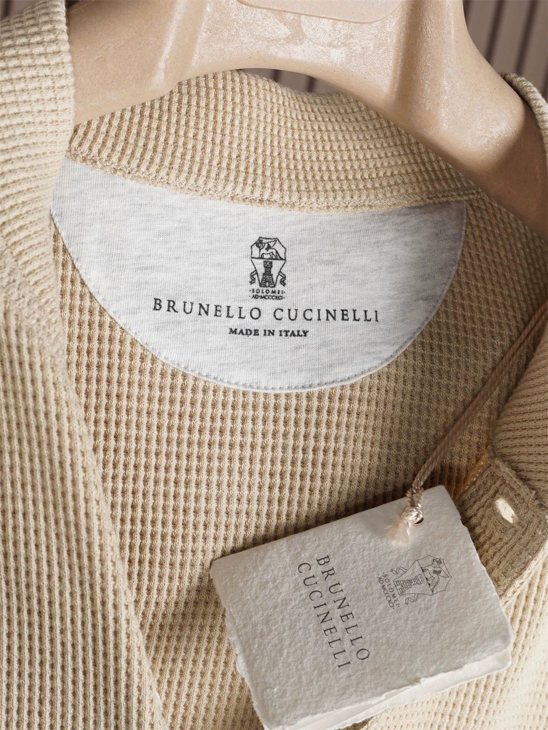 Brunello Cucinelli Brunello Cucinelli Men's Waffle Henley Short Sleeve - dmc Size US M / EU 48-50 / 2 - 4 Thumbnail