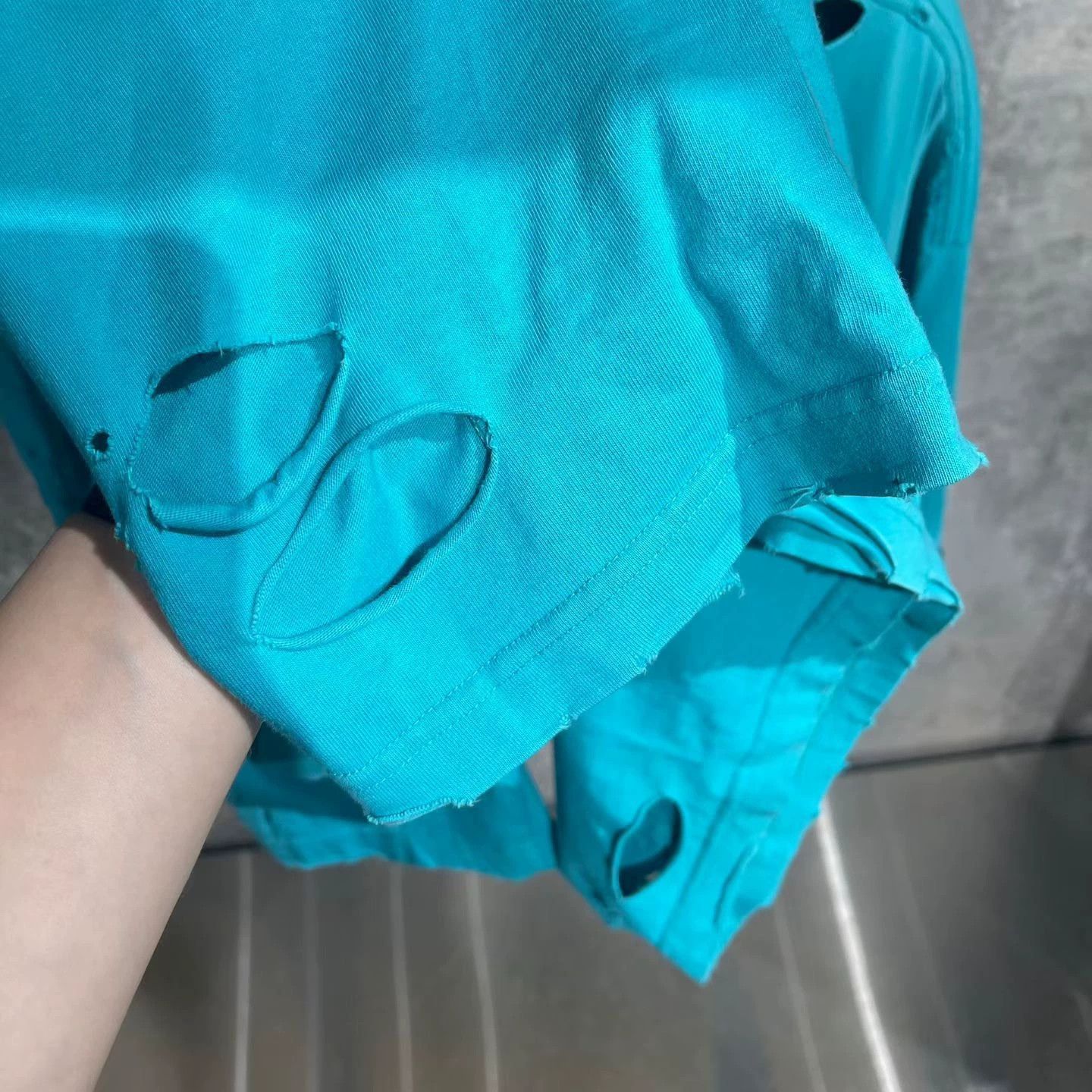 Balenciaga Balenciaga Green Logo Short Sleeve T-shirt - dmc Size US XS / EU 42 / 0 - 5 Thumbnail