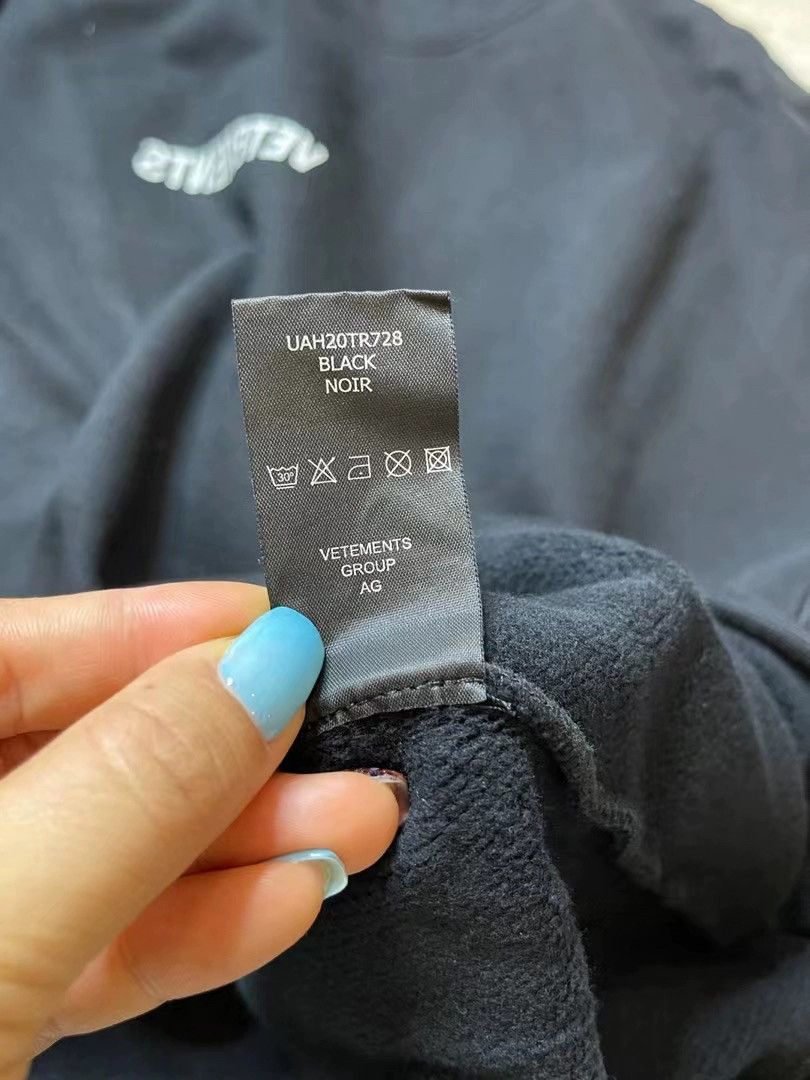 VETEMENTS Oversized Sweatshirt - dmc