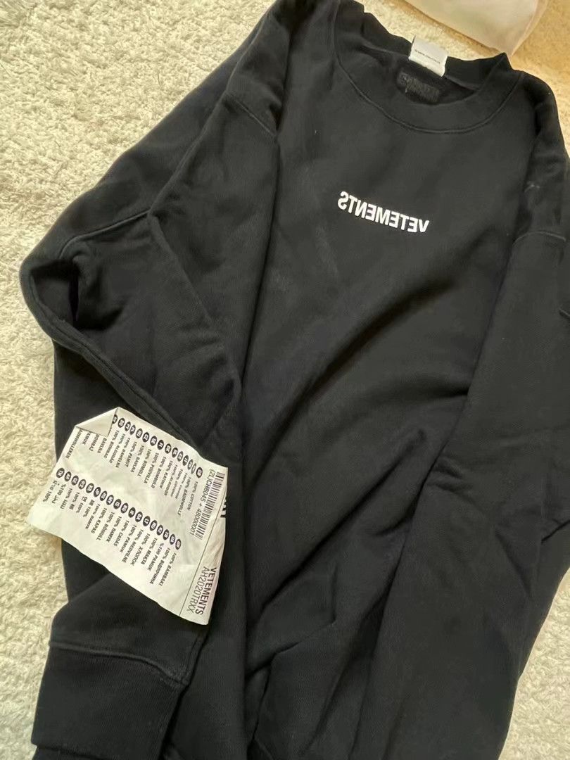 VETEMENTS Oversized Sweatshirt - dmc