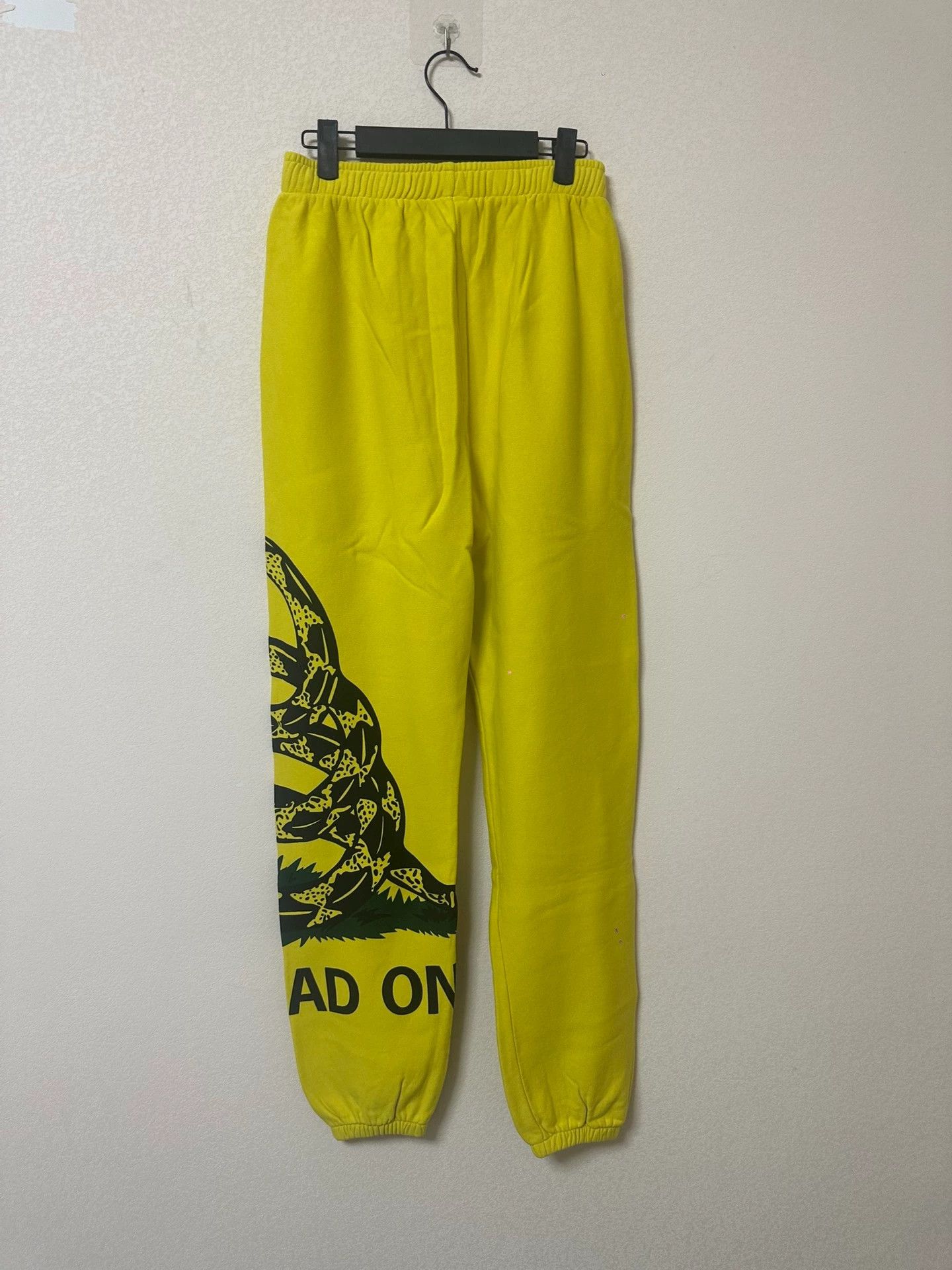 Vetements VETEMENTS Snake Print Yellow Pants - dmc Size US 32 / EU 48 - 2 Thumbnail