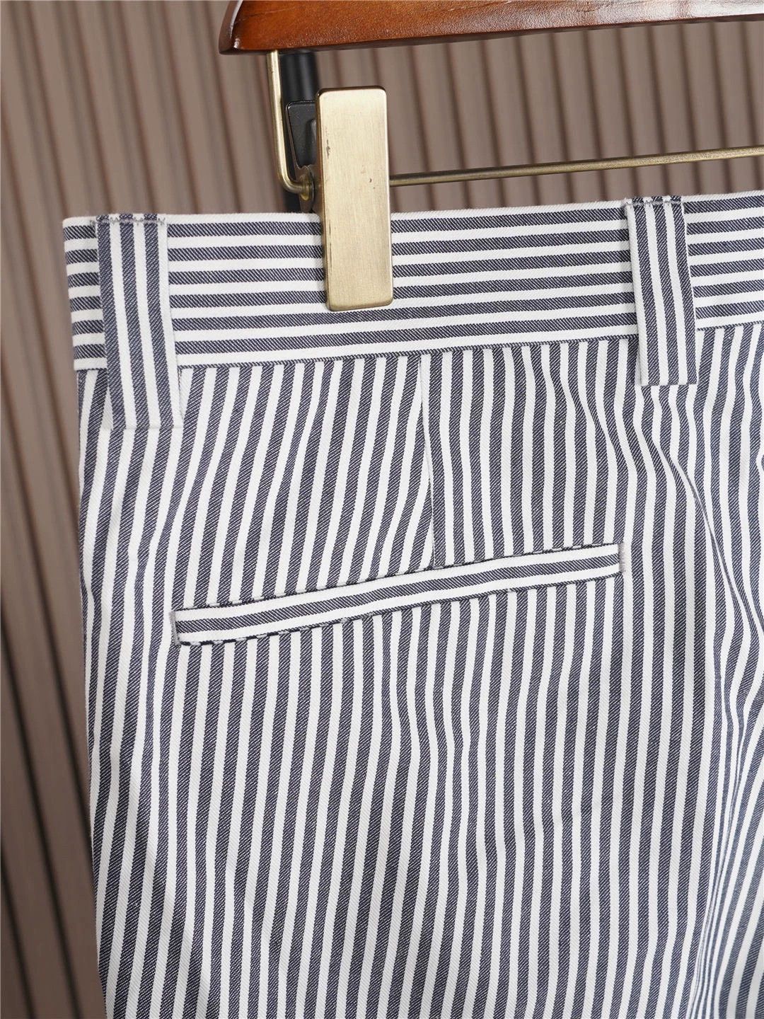 Brunello Cucinelli Brunello Cucinelli Blue White Stripe Casual Pants - dmc Size US 31 - 8 Thumbnail