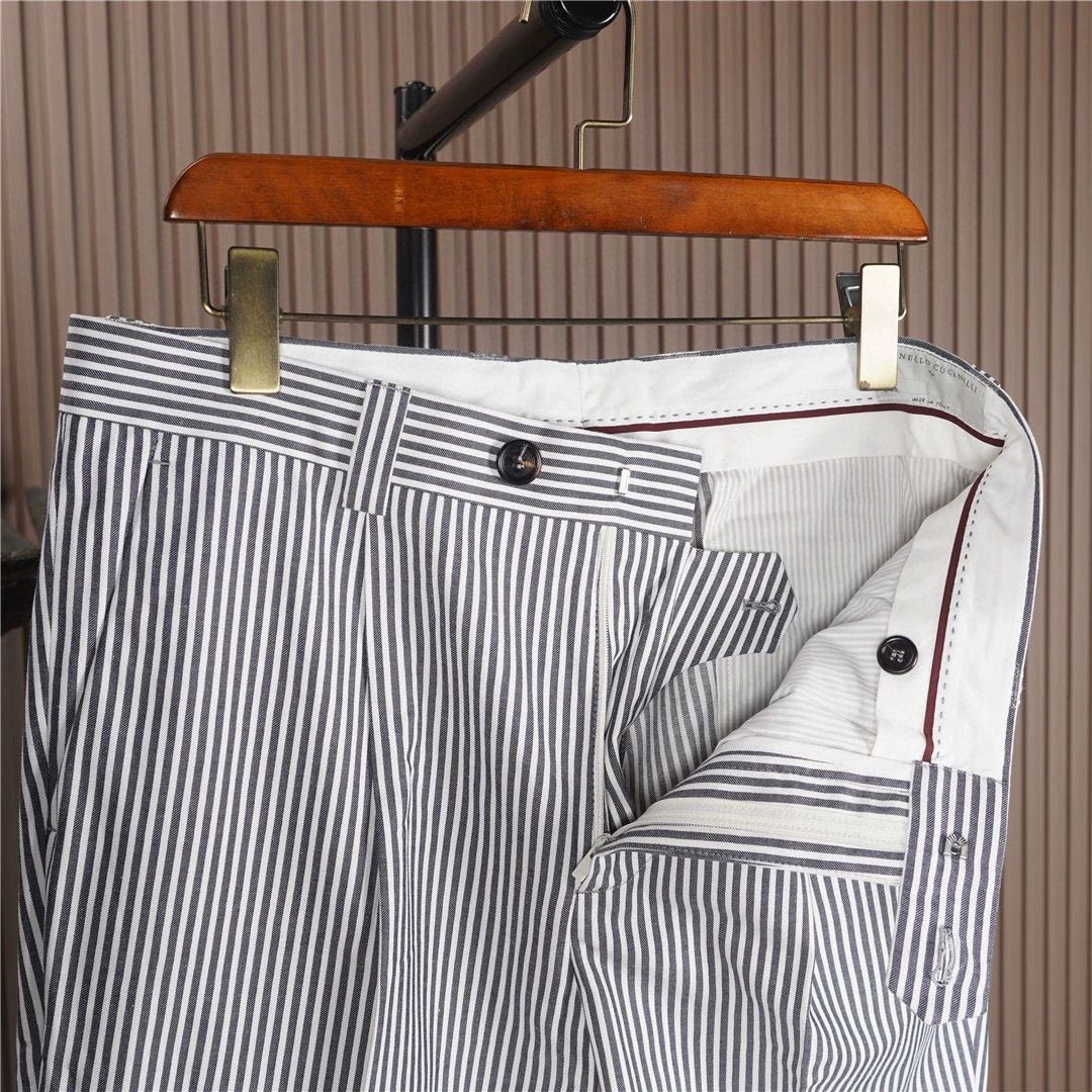 Brunello Cucinelli Brunello Cucinelli Blue White Stripe Casual Pants - dmc Size US 31 - 4 Thumbnail
