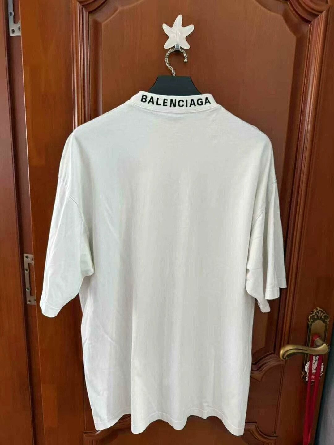 Balenciaga Balenciaga Valentine's Day Heart Short Sleeve - dmc Size US XXS / EU 40 - 2 Thumbnail