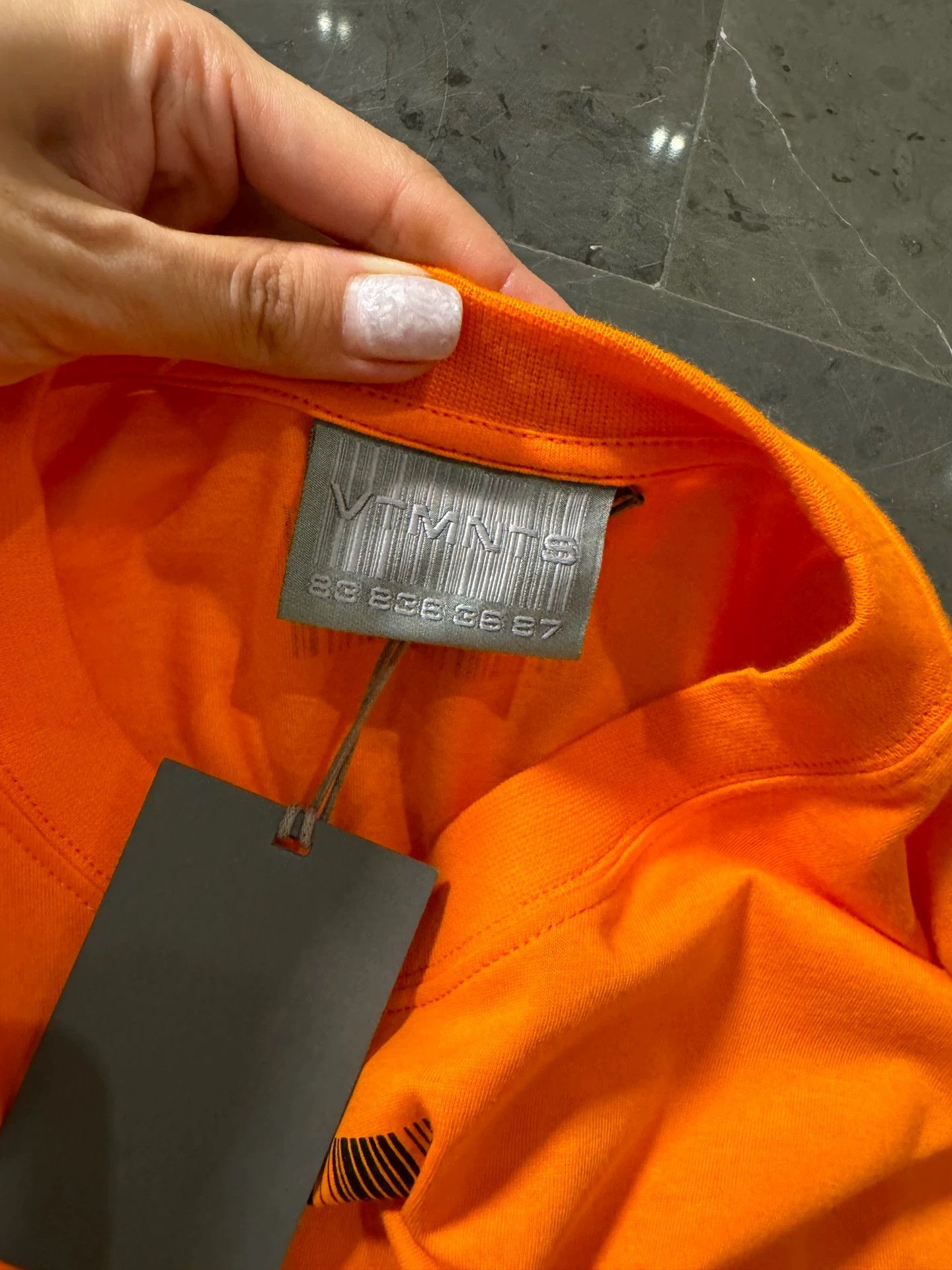 Vetements Vetements Small Size Short Sleeve Tee - dmc Size US XXS / EU 40 - 3 Thumbnail