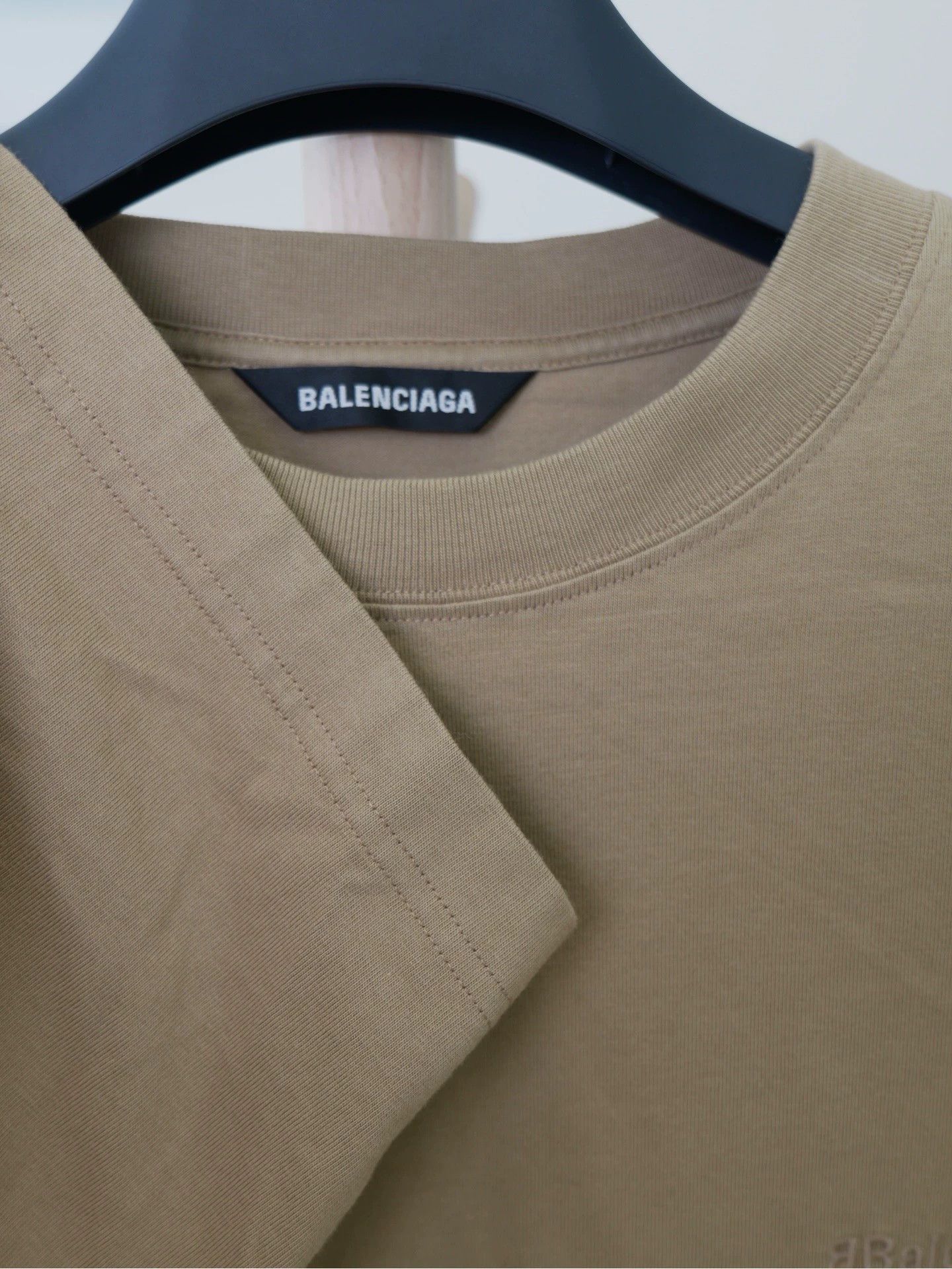 Balenciaga Balenciaga Beige Logo Embroidered Short Sleeve - dmc Size US L / EU 52-54 / 3 - 2 Thumbnail