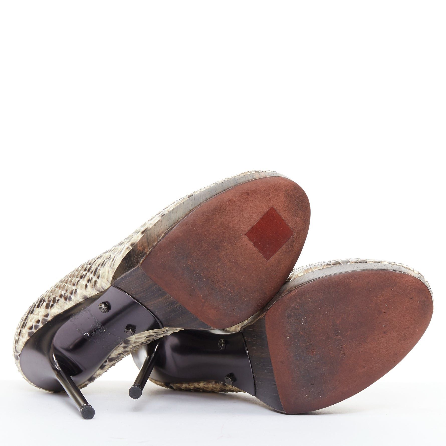 Lanvin LANVIN 2011 beige scaled leather brown wood platform pumps EU36.5 Size US 6.5 / IT 36.5 - 10 Thumbnail