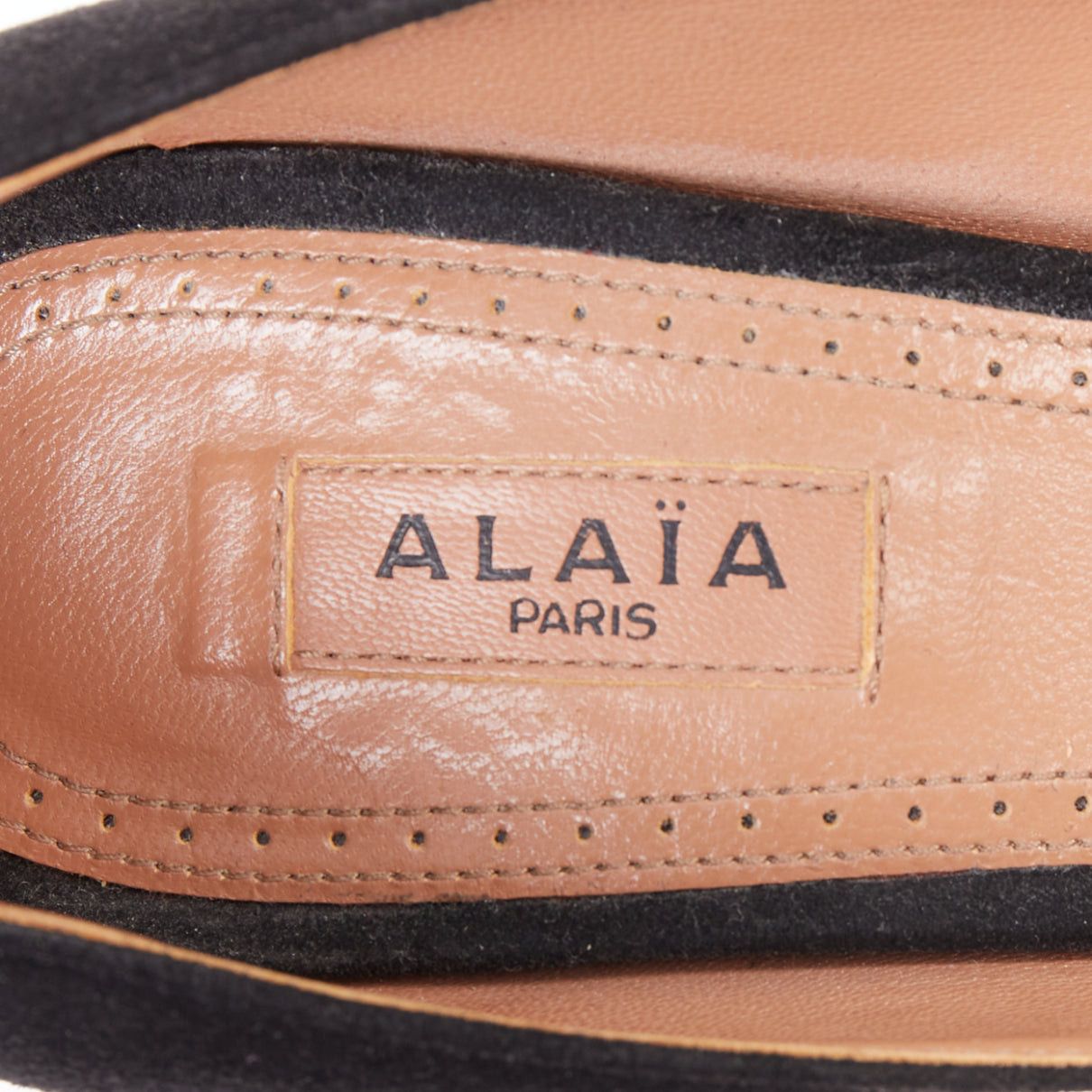 Alaia ALAIA black suede leather almond toe high heel court pumps EU35.5 Size US 5.5 / IT 35.5 - 9 Thumbnail