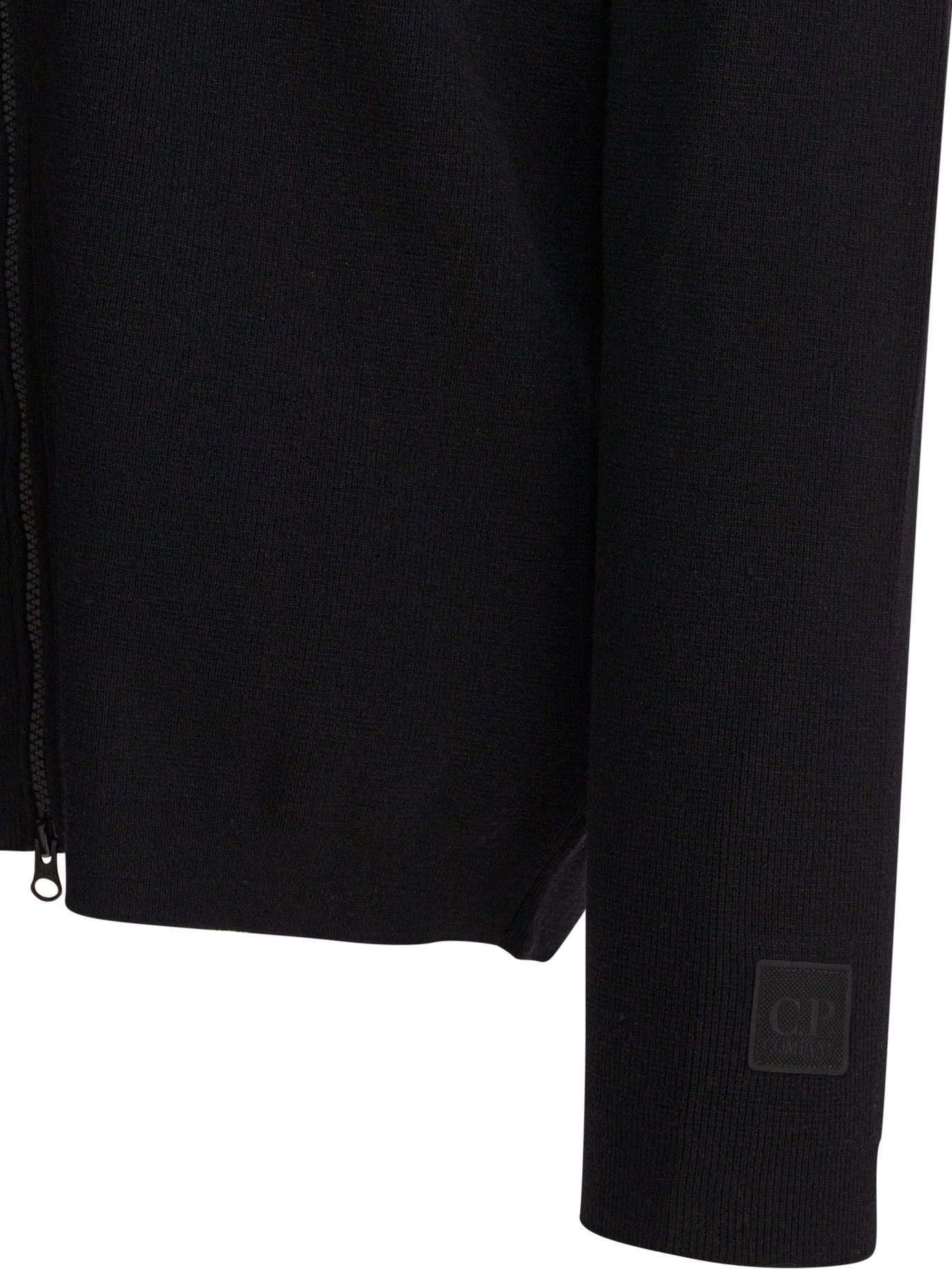 C.P. Company C.P. Company Zipper Sweater tag size S Men - USA Duties Paid Size US S / EU 44-46 / 1 - 4 Thumbnail