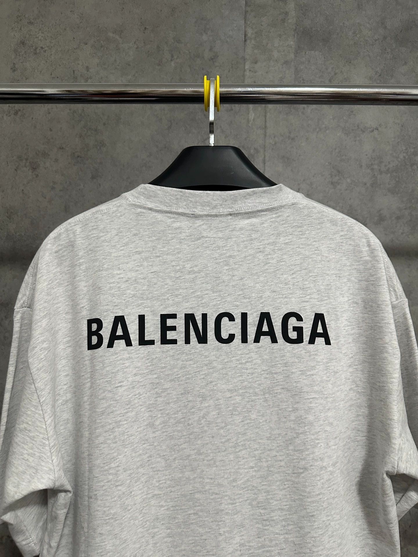 Balenciaga Balenciaga Grey Short Sleeve Logo T-Shirt - dmc Size US M / EU 48-50 / 2 - 5 Thumbnail