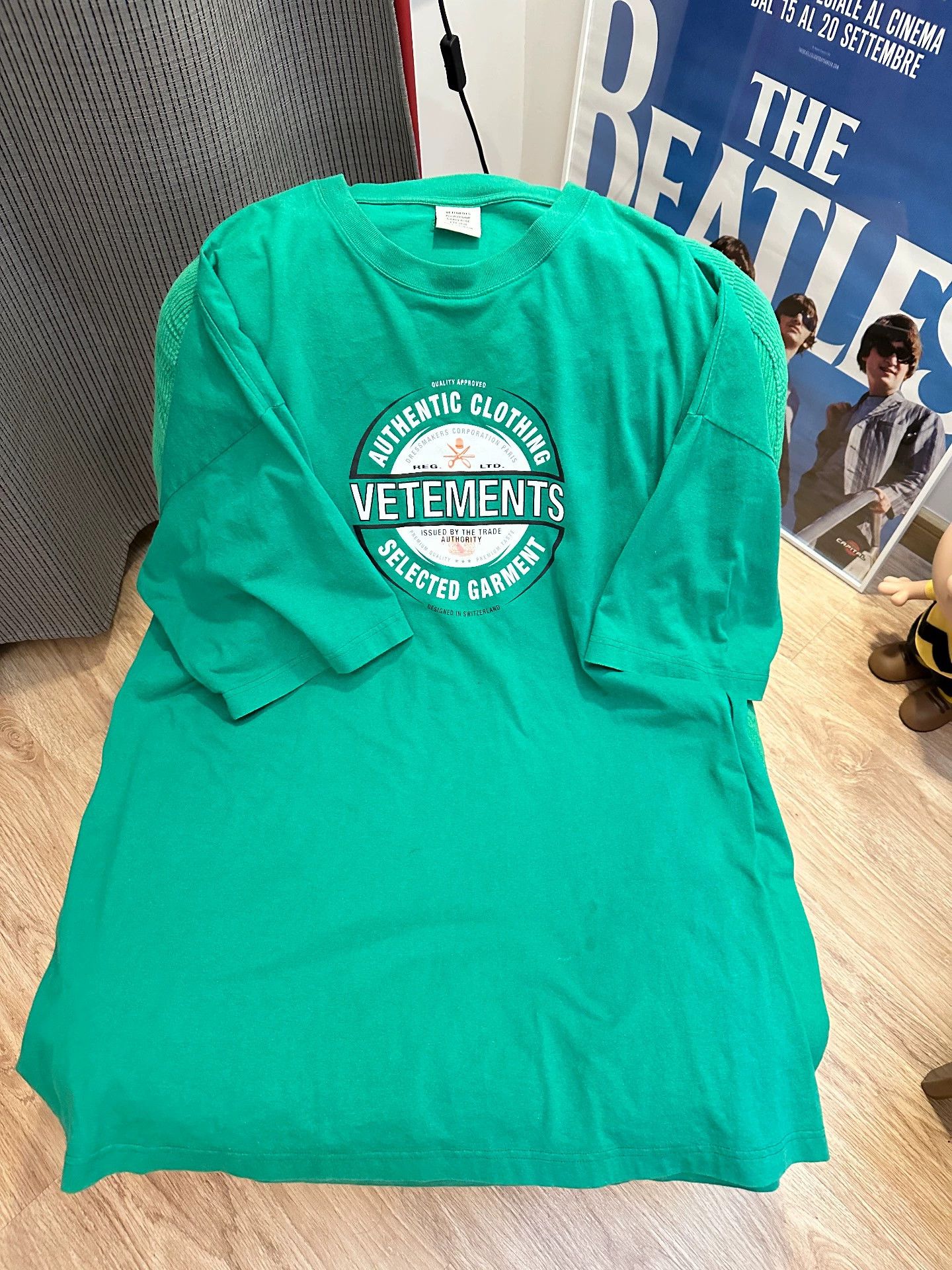 Vetements Vetements 2020 SS20 Heineken Oversized T-shirt - dmc Size US M / EU 48-50 / 2 - 2 Thumbnail