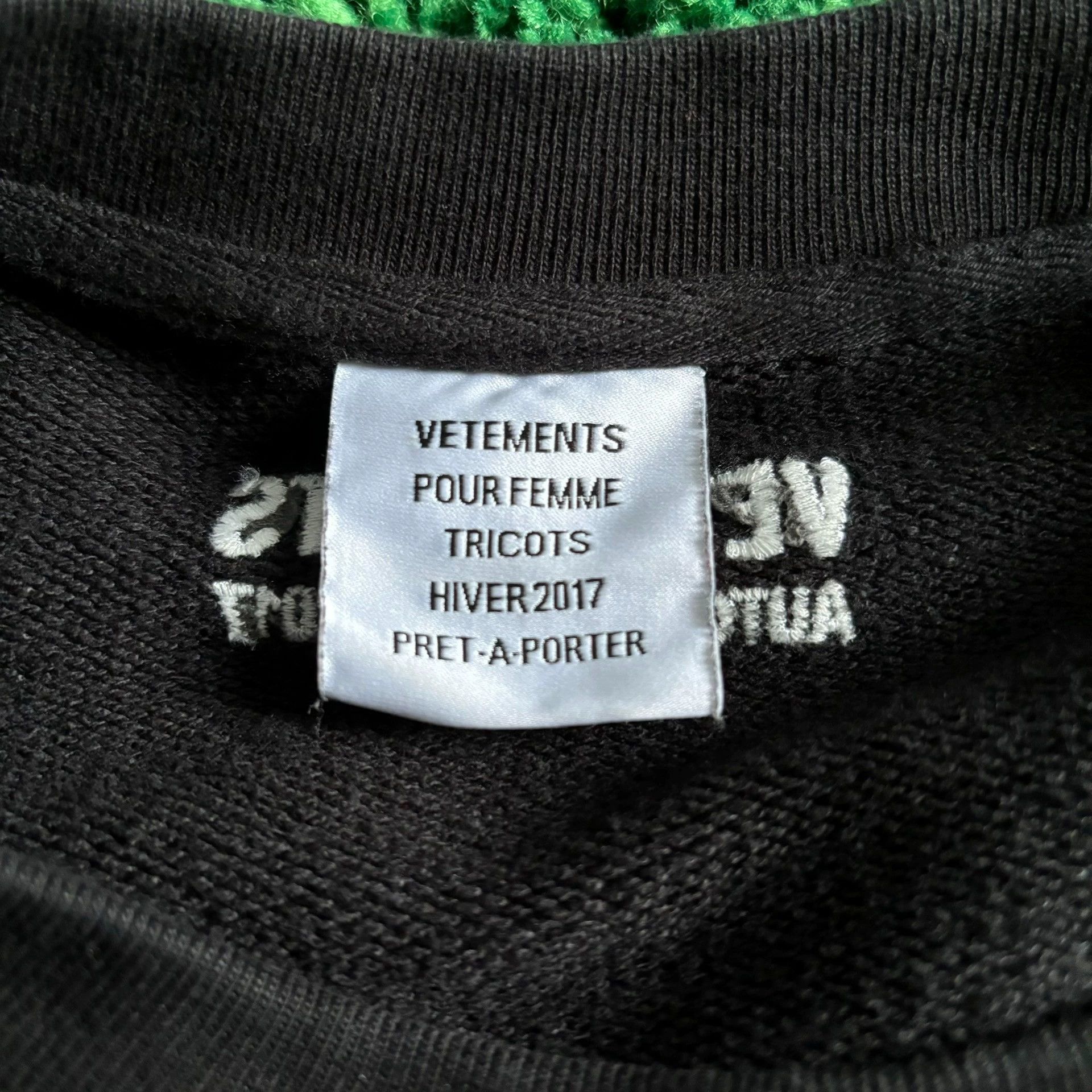 Vetements Vetements S Size Sweatshirt - dmc Size US S / EU 44-46 / 1 - 4 Thumbnail