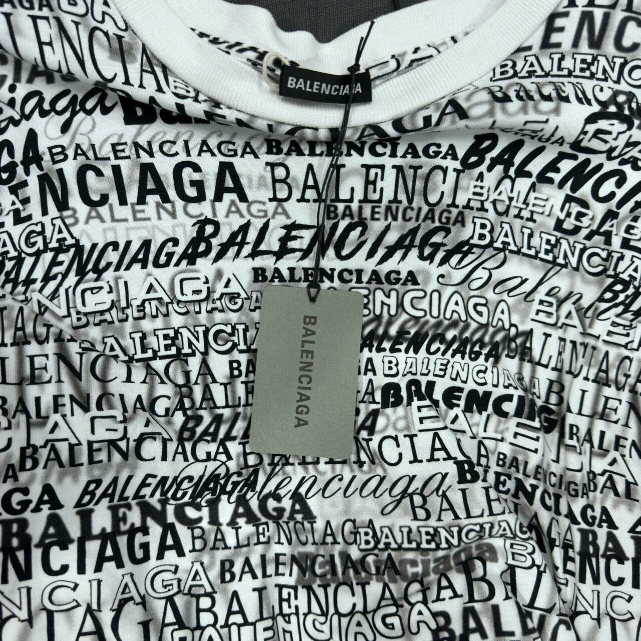 Balenciaga Balenciaga Graffiti Print Long Sleeve Sweatshirt - dmc Size US XS / EU 42 / 0 - 6 Thumbnail