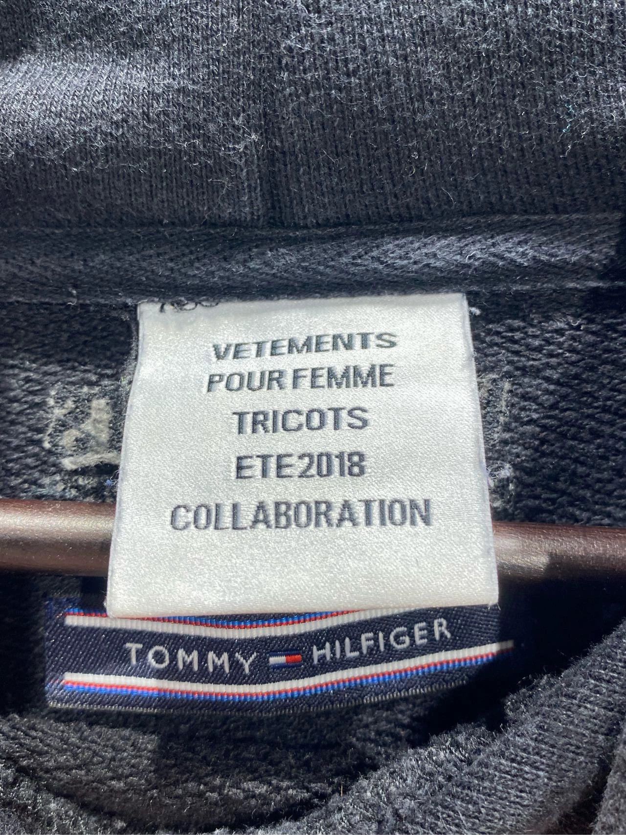 Vetements Vetements Logo Print Layered Hoodie - dmc Size US XS / EU 42 / 0 - 3 Thumbnail